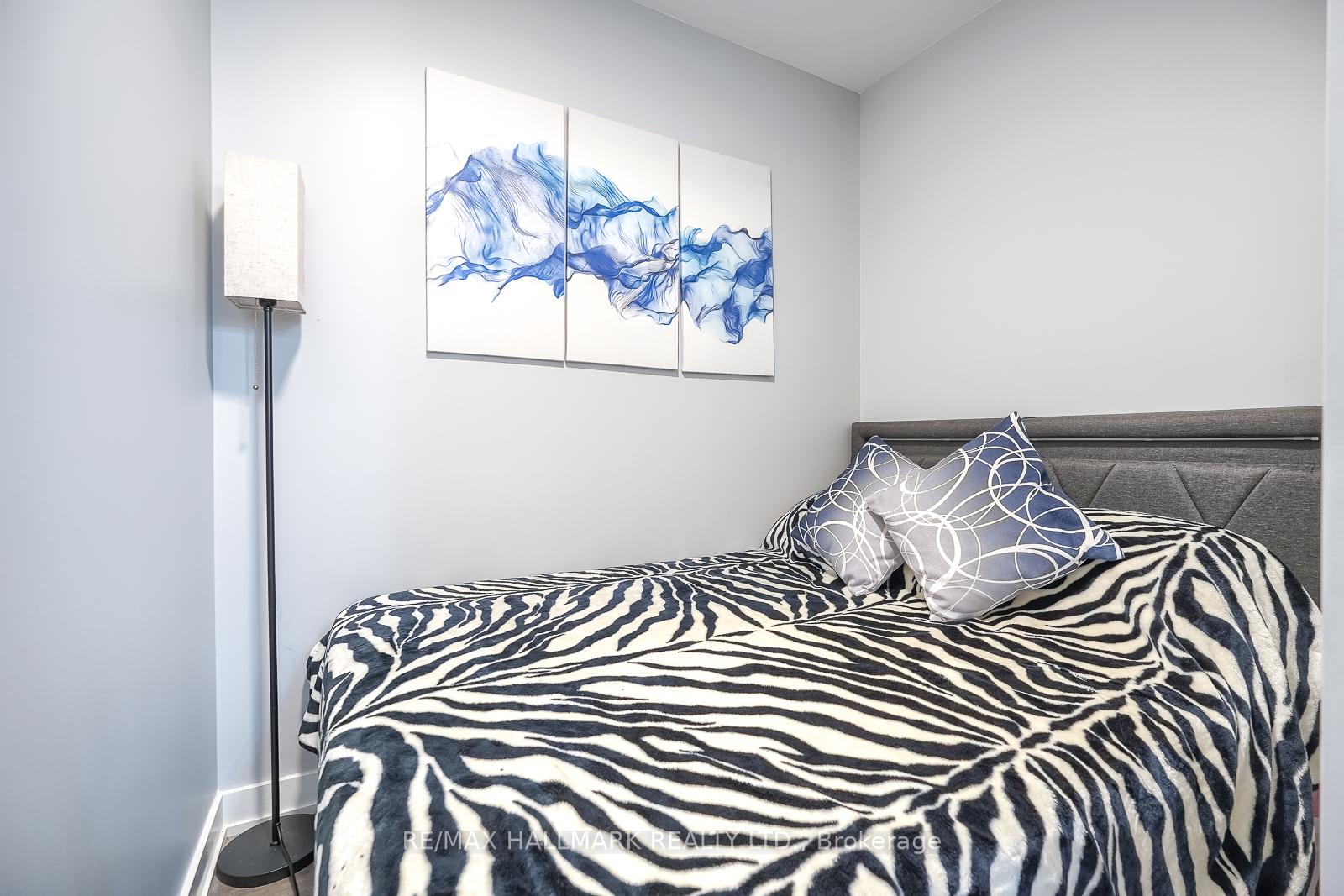 Photo 21 of Unit 421, 9 Tecumseth Street, Toronto, Niagara — HOMEH