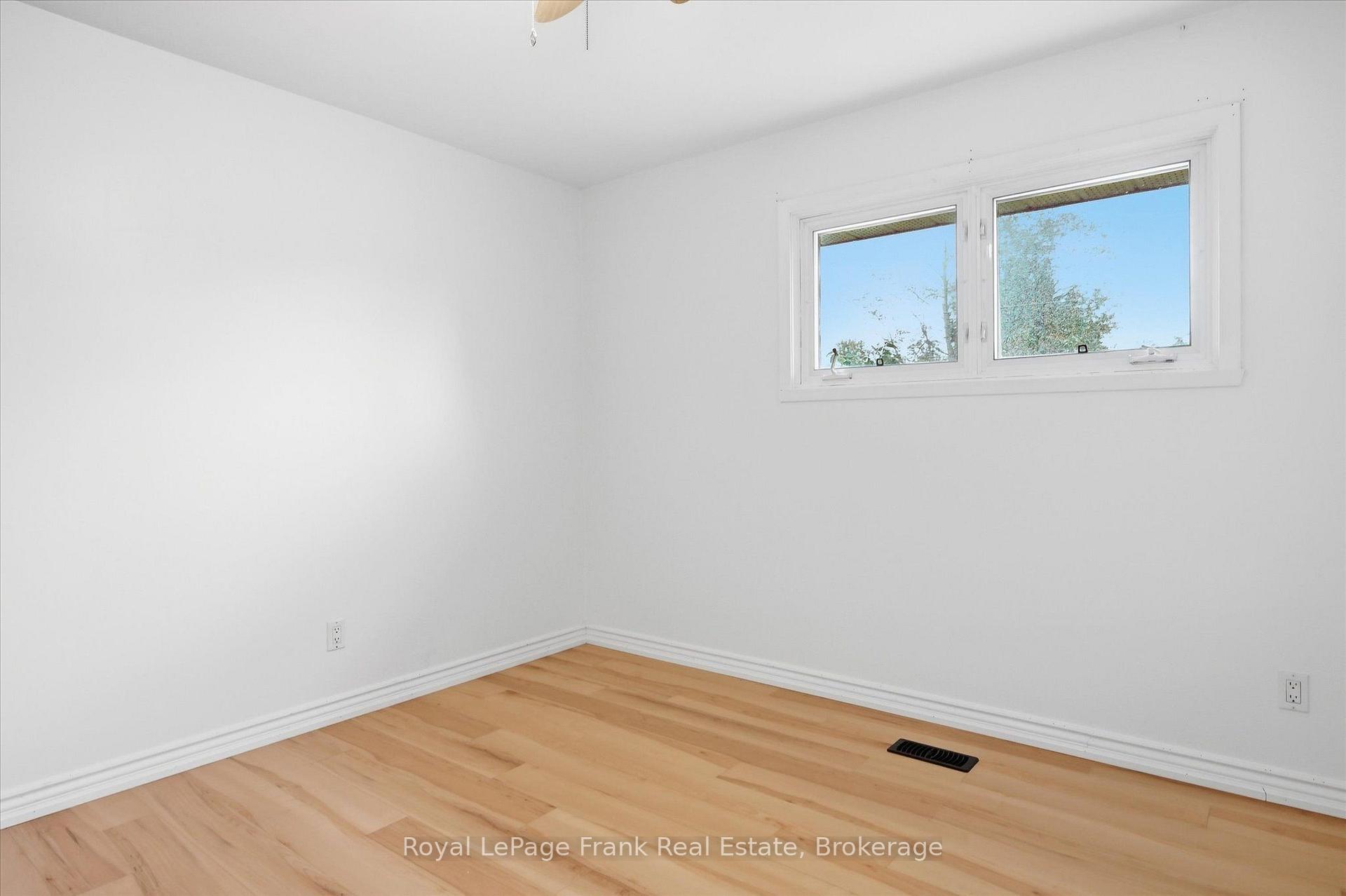 Photo 10 of 19 Daleview Avenue, Peterborough, Monaghan Ward 2 — HOMEH