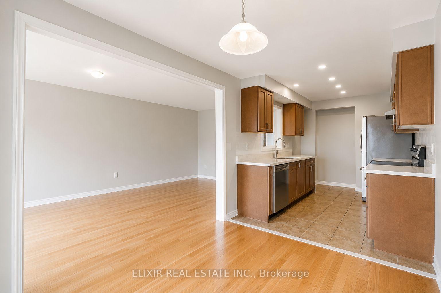 Photo 8 of 90 Delport Close, Brampton, Bram East — HOMEH
