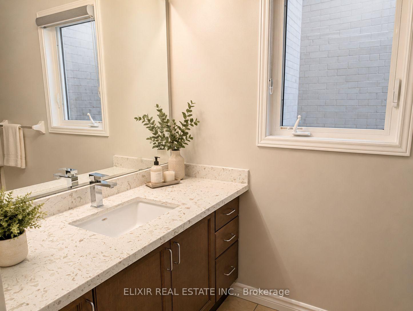 Photo 22 of 90 Delport Close, Brampton, Bram East — HOMEH