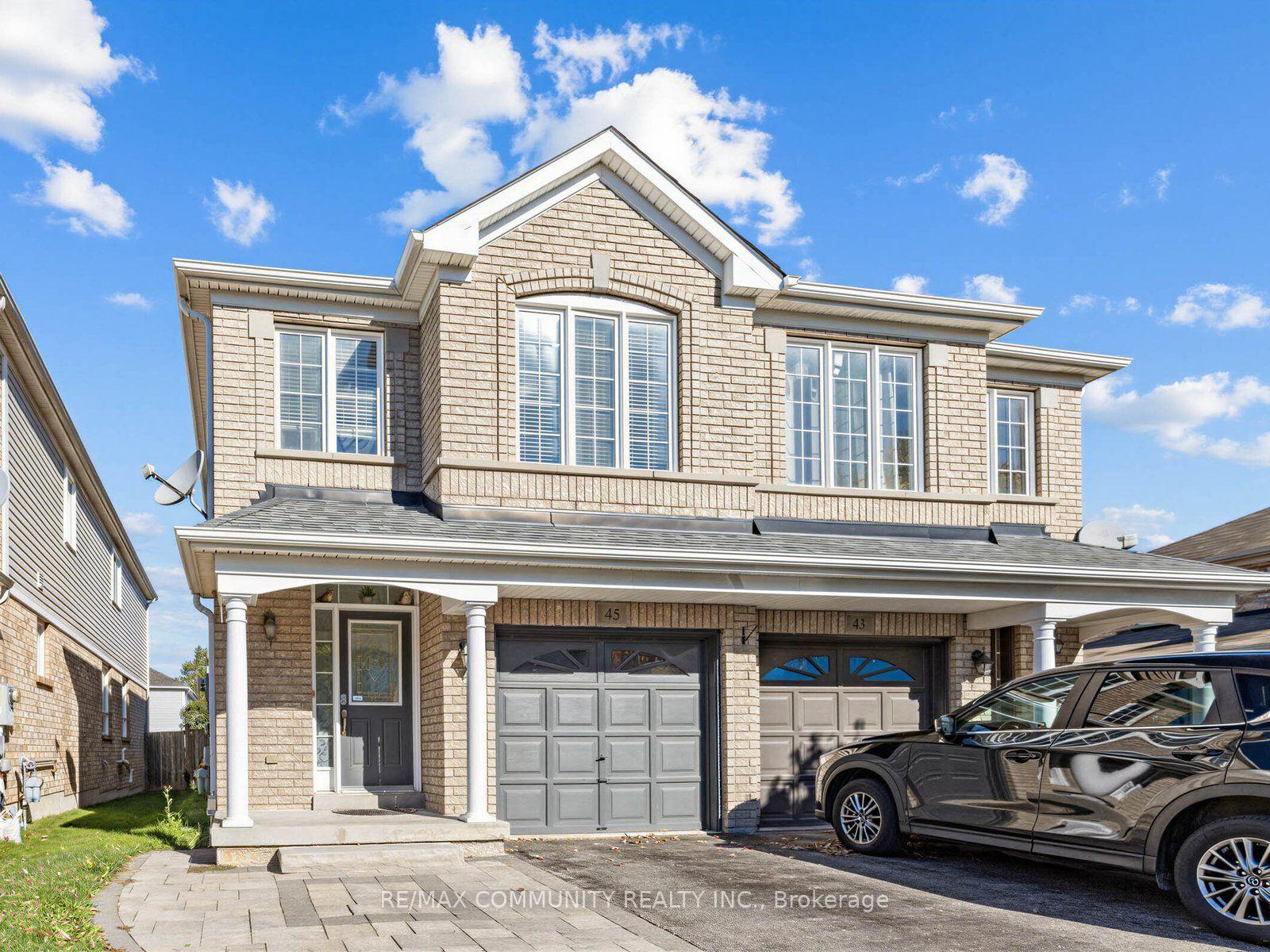 Photo 4 of 45 Tozer Crescent, Ajax, Northwest Ajax — HOMEH