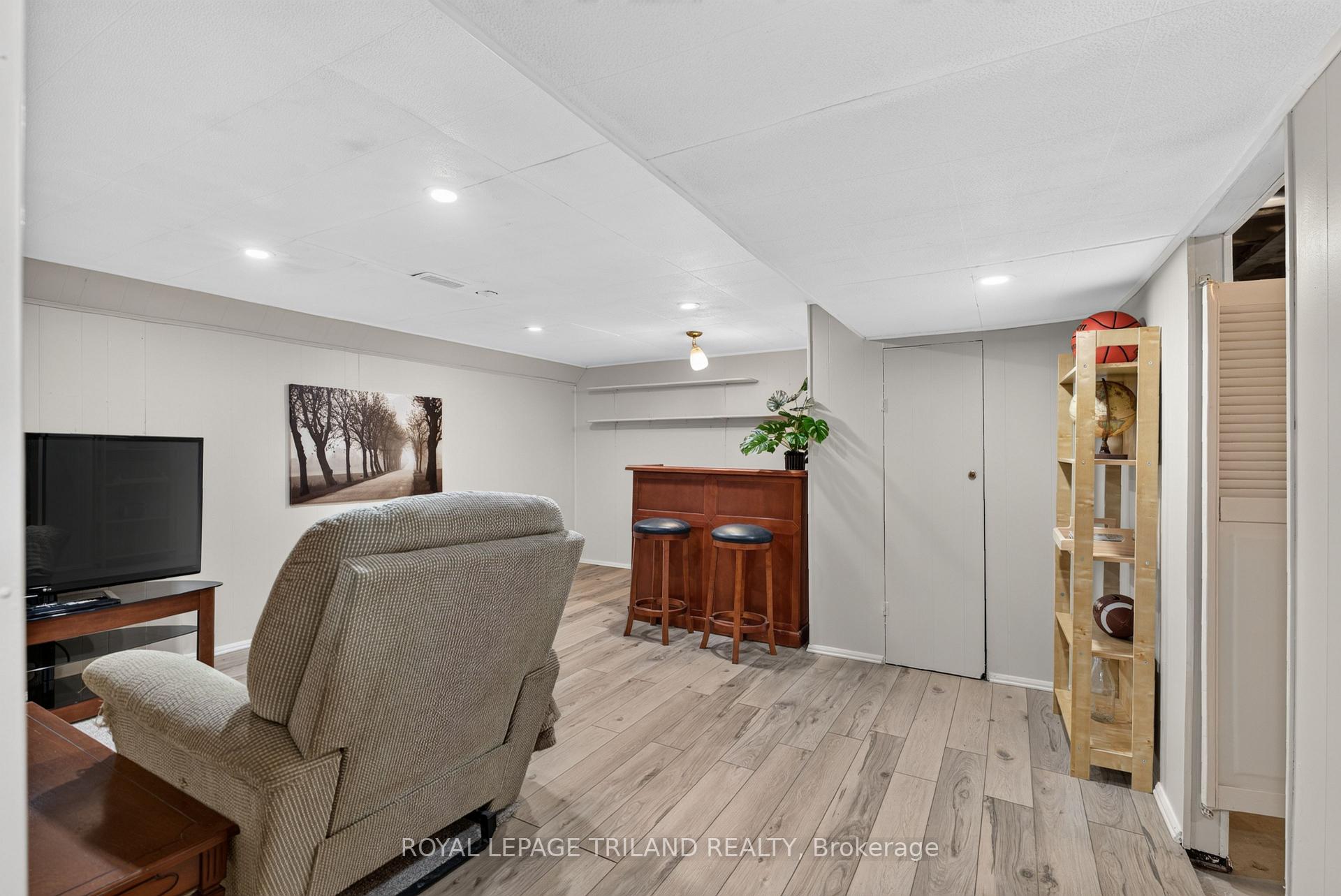 Photo 23 of 4996 Marion Street, Thames Centre, Dorchester — HOMEH