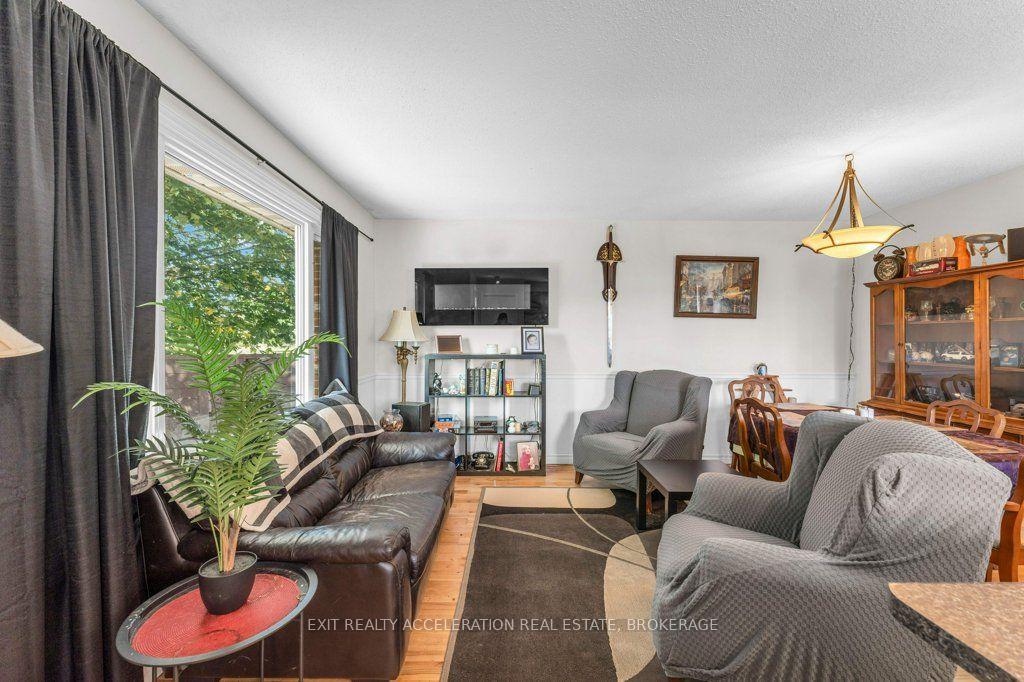 Photo 9 of 3937 Stagecoach Road, Frontenac, Frontenac South — HOMEH