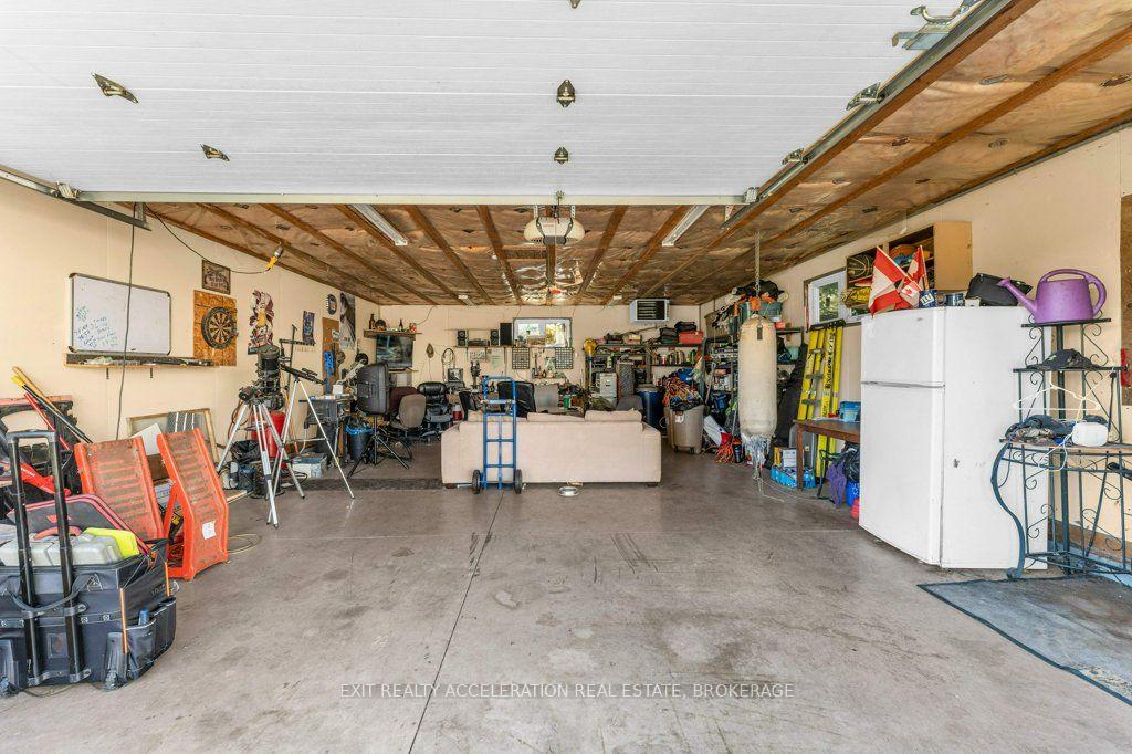 Photo 31 of 3937 Stagecoach Road, Frontenac, Frontenac South — HOMEH