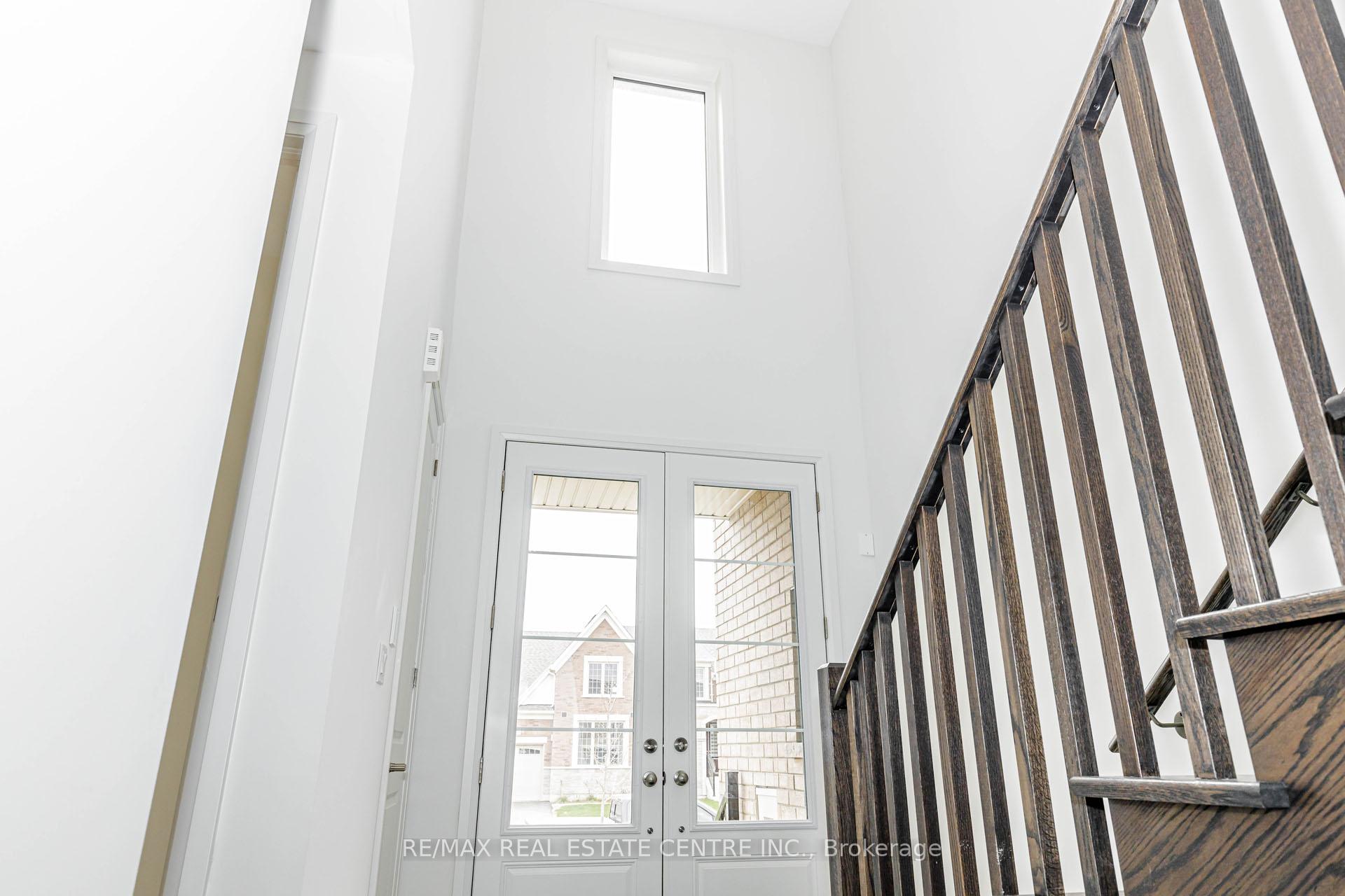 Photo 4 of 9 Mayapple Street, Adjala-Tosorontio, Colgan — HOMEH