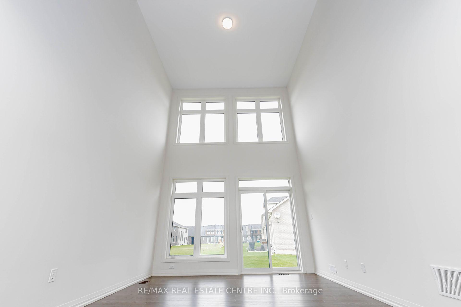 Photo 6 of 9 Mayapple Street, Adjala-Tosorontio, Colgan — HOMEH