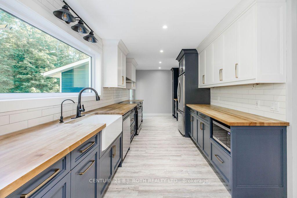 Photo 11 of 1844 Oakwood Road, Innisfil, Rural Innisfil — HOMEH