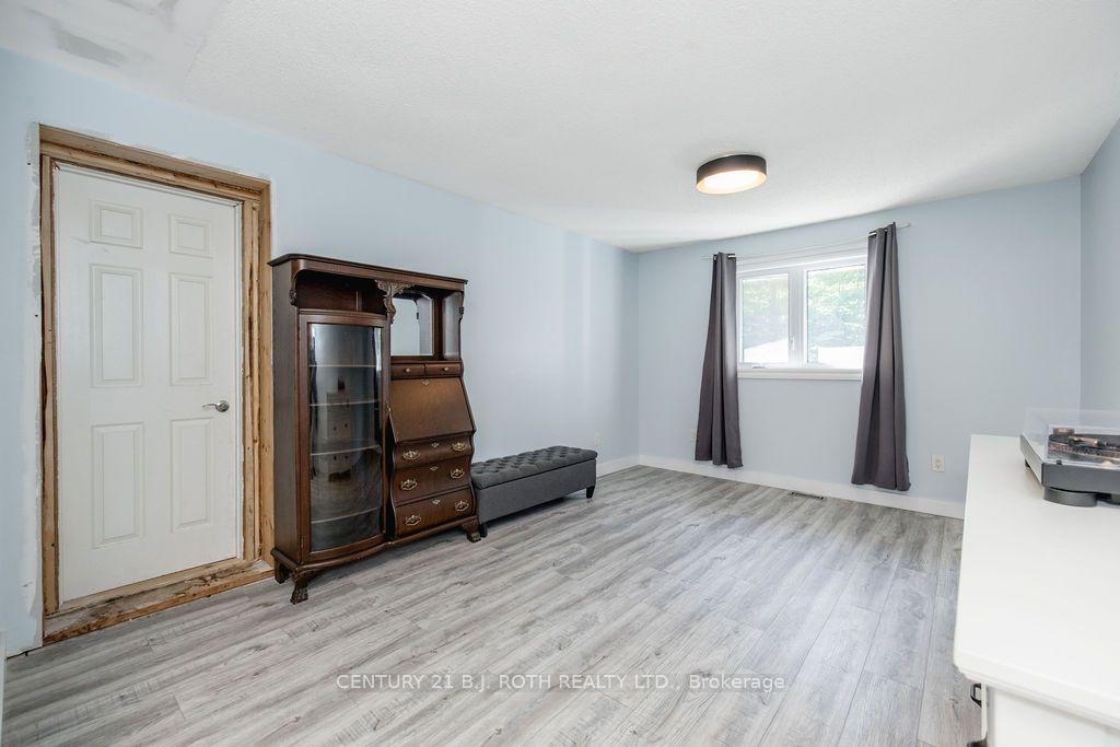 Photo 25 of 1844 Oakwood Road, Innisfil, Rural Innisfil — HOMEH