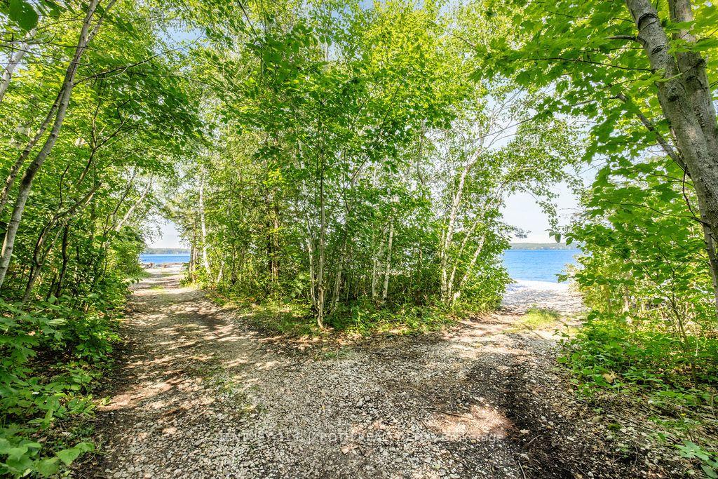 Photo 43 of 1844 Oakwood Road, Innisfil, Rural Innisfil — HOMEH