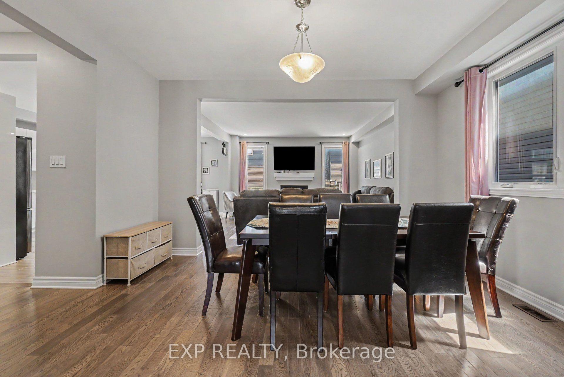 Photo 9 of 719 Cashmere Terrace, Ottawa, Barrhaven - Heritage Park — HOMEH