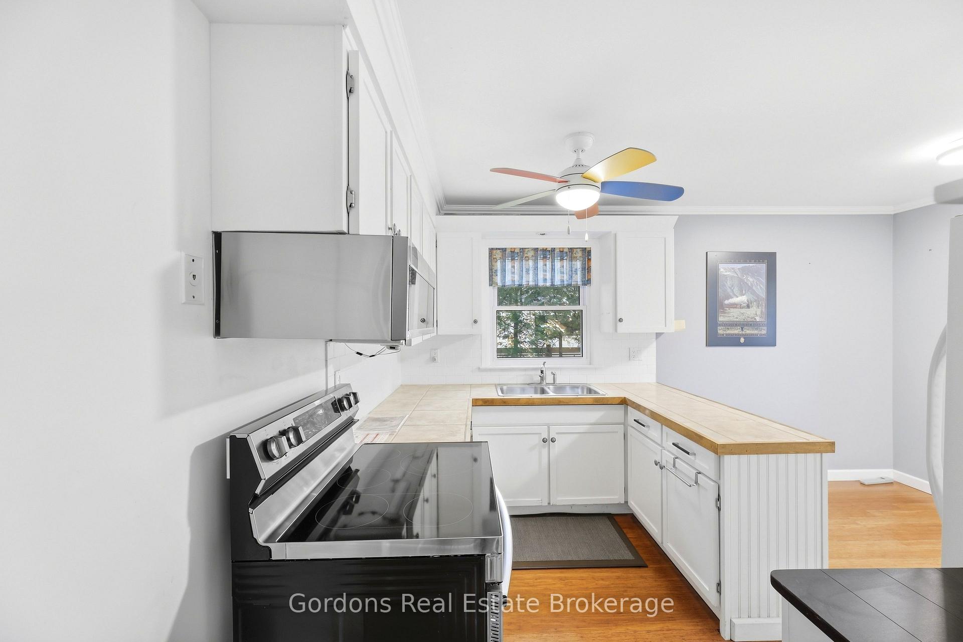 Photo 18 of 369 Hyde Park Road, London, North L — HOMEH