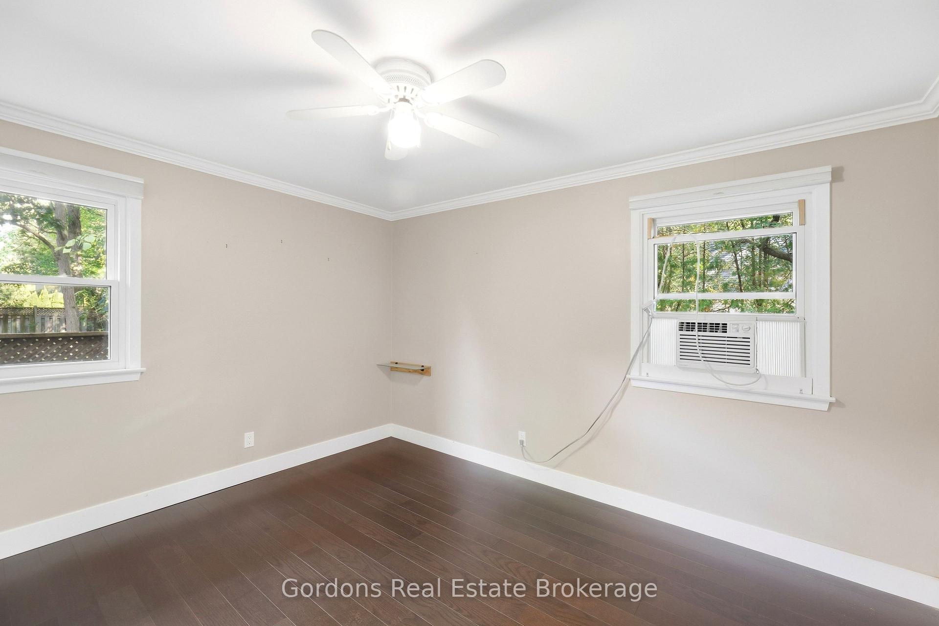 Photo 26 of 369 Hyde Park Road, London, North L — HOMEH