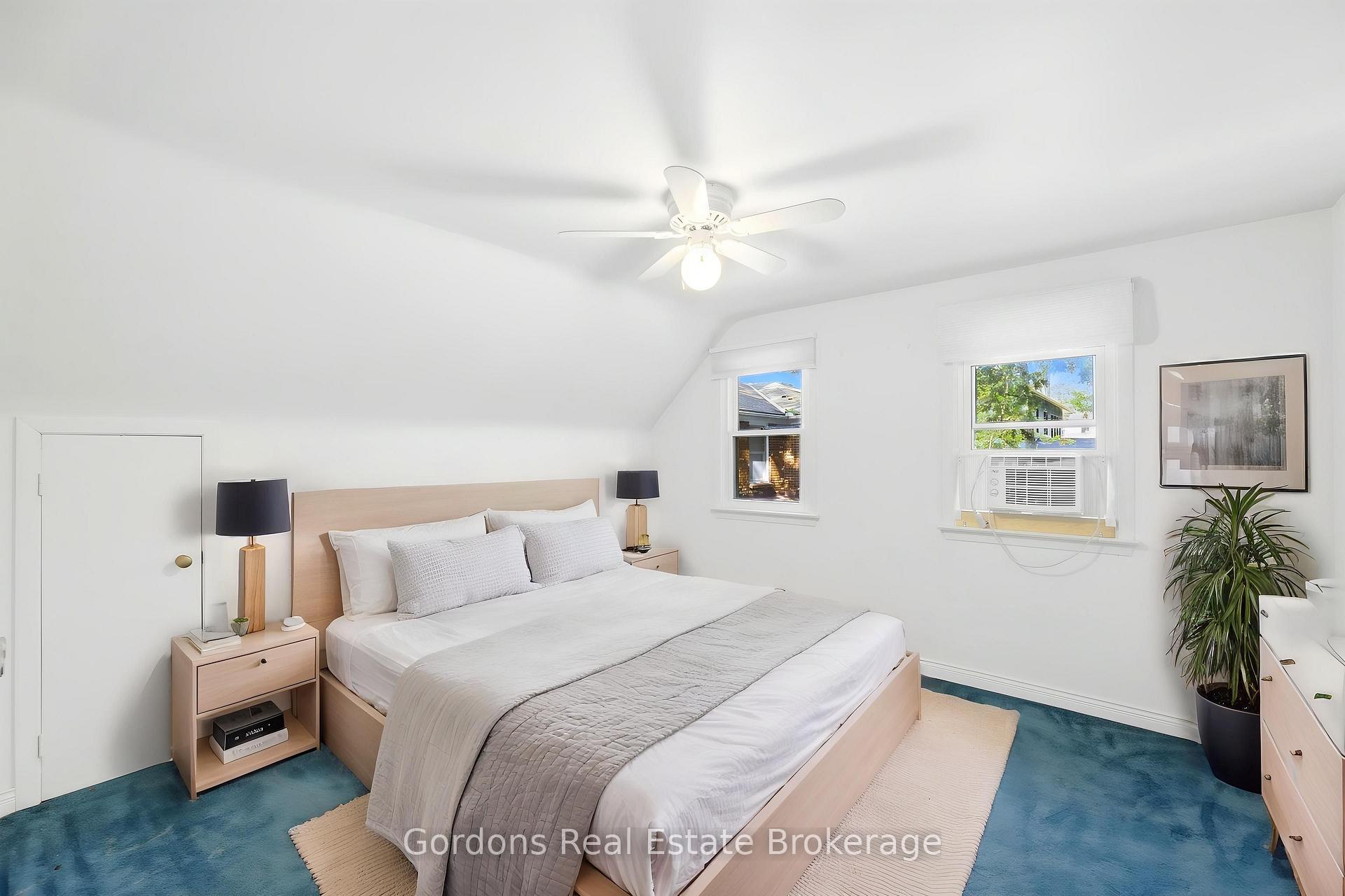 Photo 31 of 369 Hyde Park Road, London, North L — HOMEH