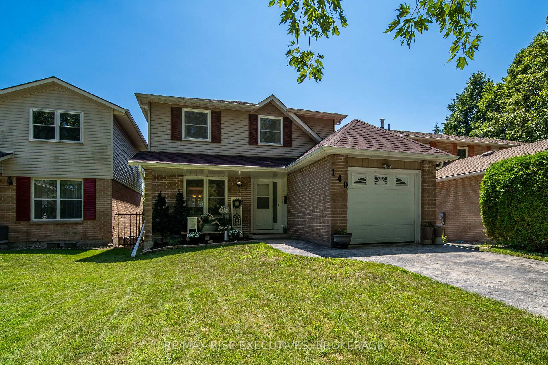 Photo of 149 Grenadier Drive