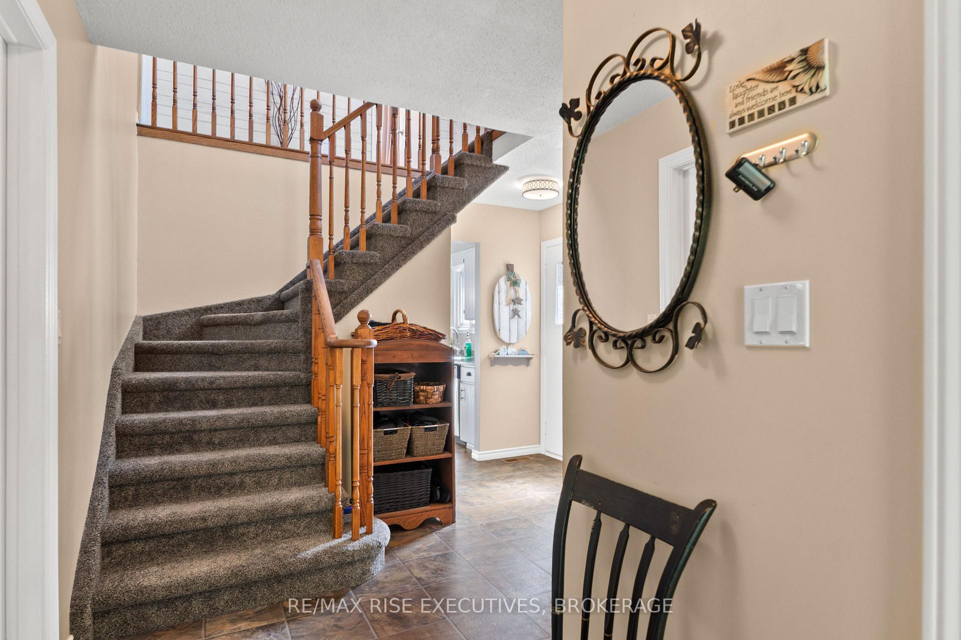 Photo 7 of 149 Grenadier Drive, Kingston, Kingston East (Incl Barret Crt) — HOMEH