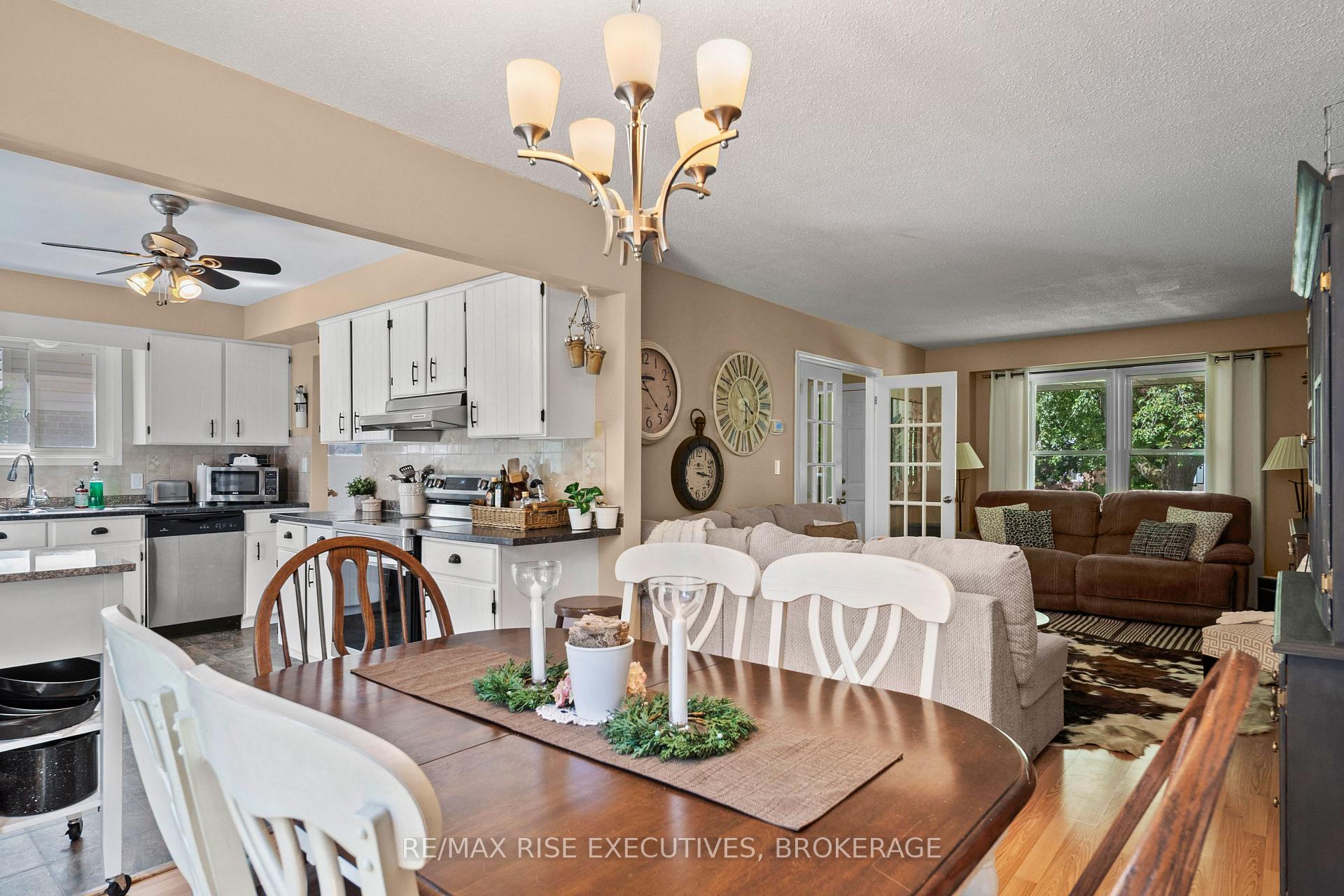 Photo 13 of 149 Grenadier Drive, Kingston, Kingston East (Incl Barret Crt) — HOMEH