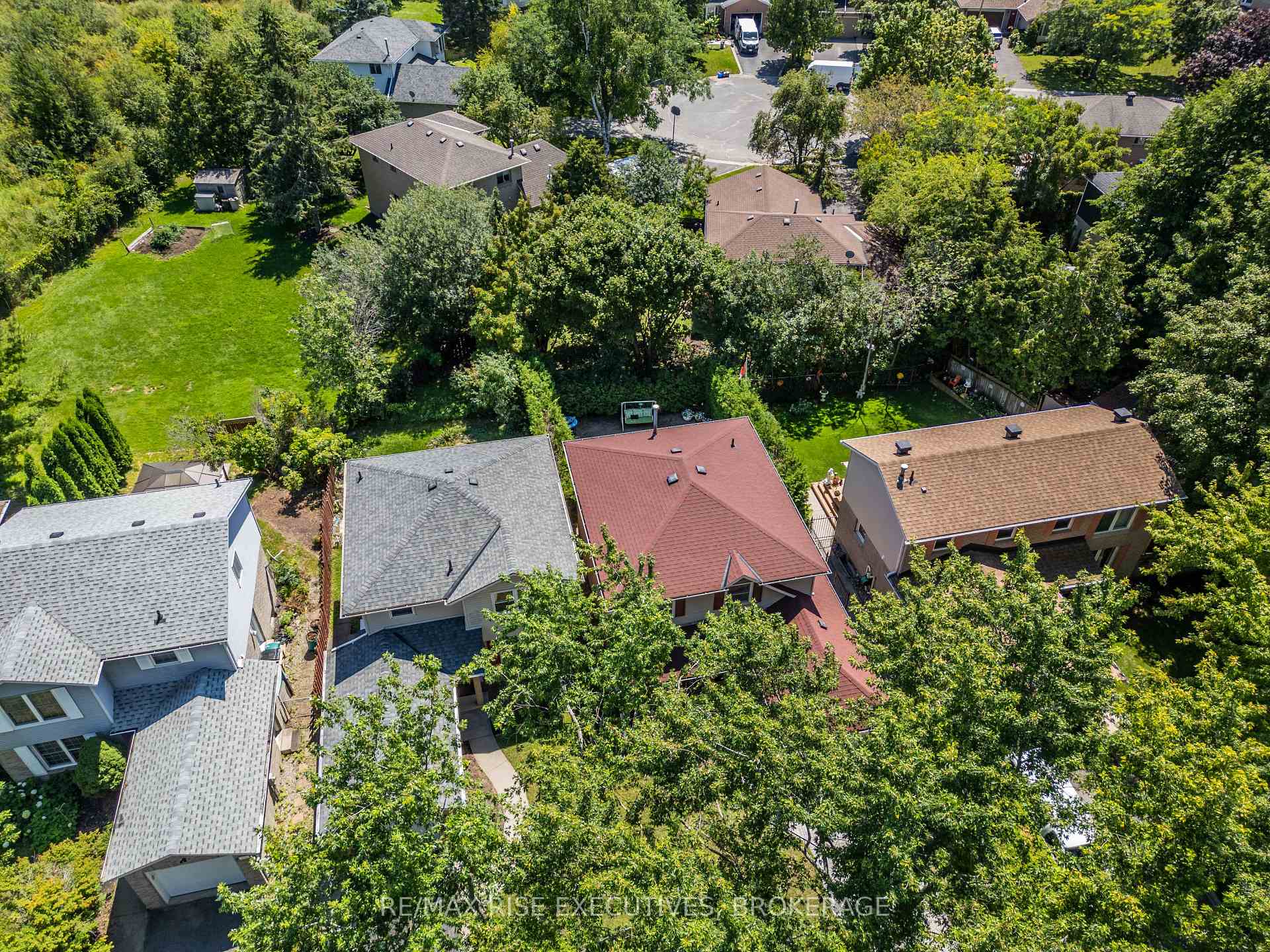 Photo 41 of 149 Grenadier Drive, Kingston, Kingston East (Incl Barret Crt) — HOMEH