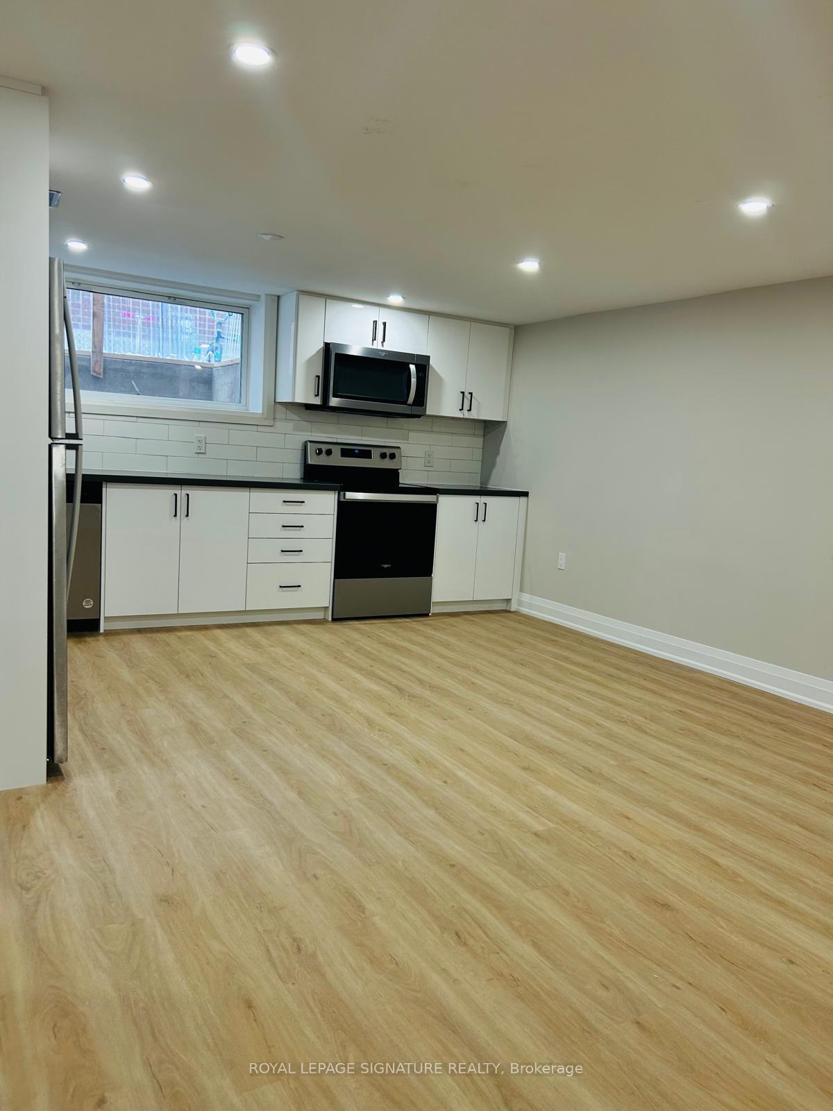 Photo 5 of Unit Bsmt, 49 Edinburgh Road, Kitchener, Heritage Park/Rosemount — HOMEH