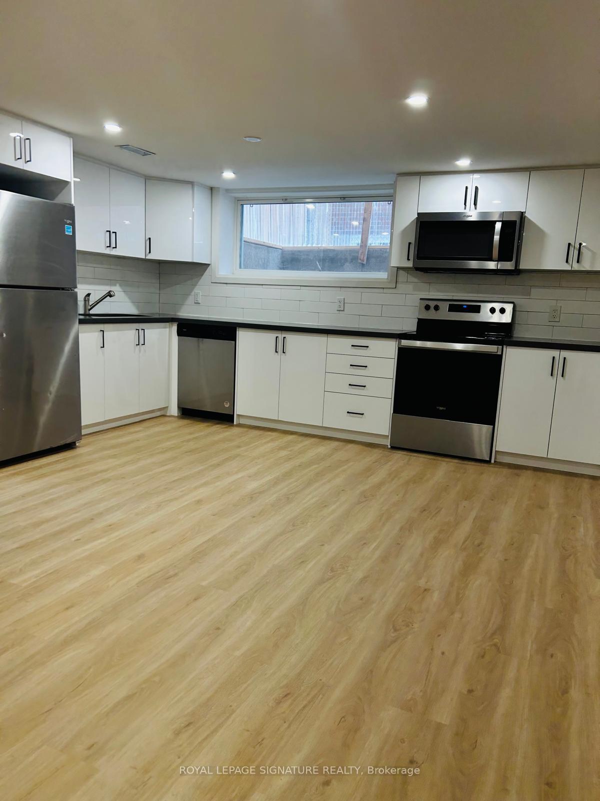 Photo 6 of Unit Bsmt, 49 Edinburgh Road, Kitchener, Heritage Park/Rosemount — HOMEH
