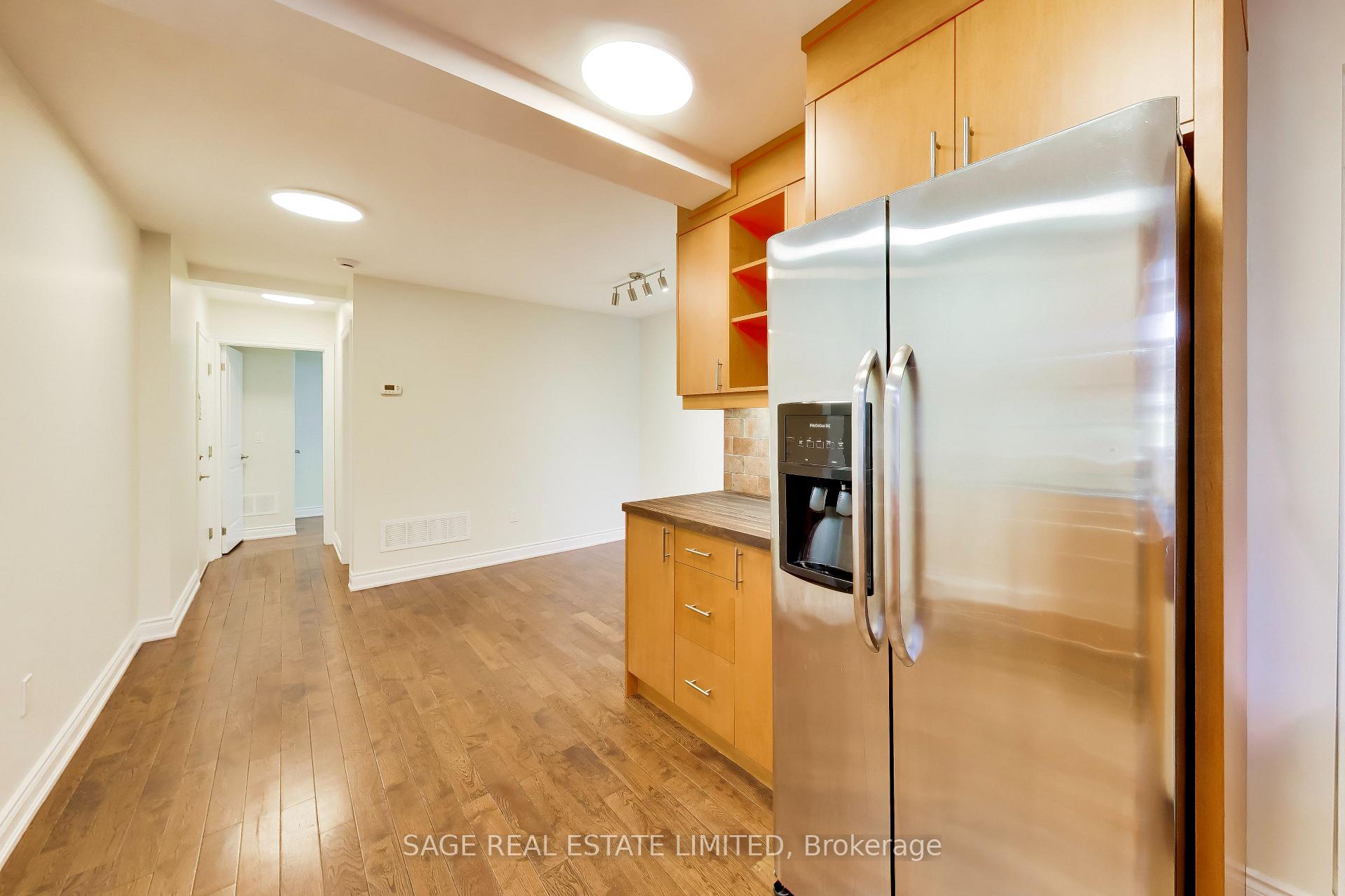 Photo 11 of Unit Main, 32 Castleton Avenue, Toronto, Rockcliffe-Smythe — HOMEH