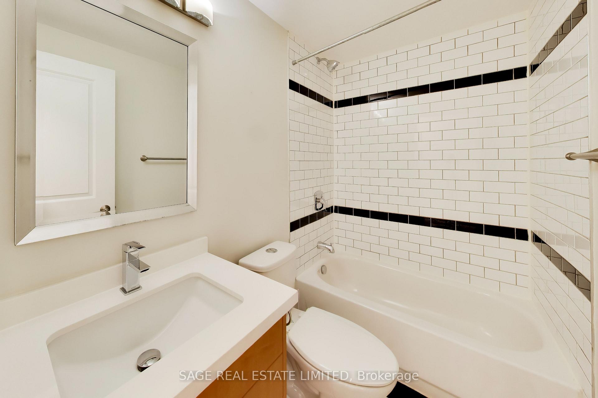 Photo 14 of Unit Main, 32 Castleton Avenue, Toronto, Rockcliffe-Smythe — HOMEH