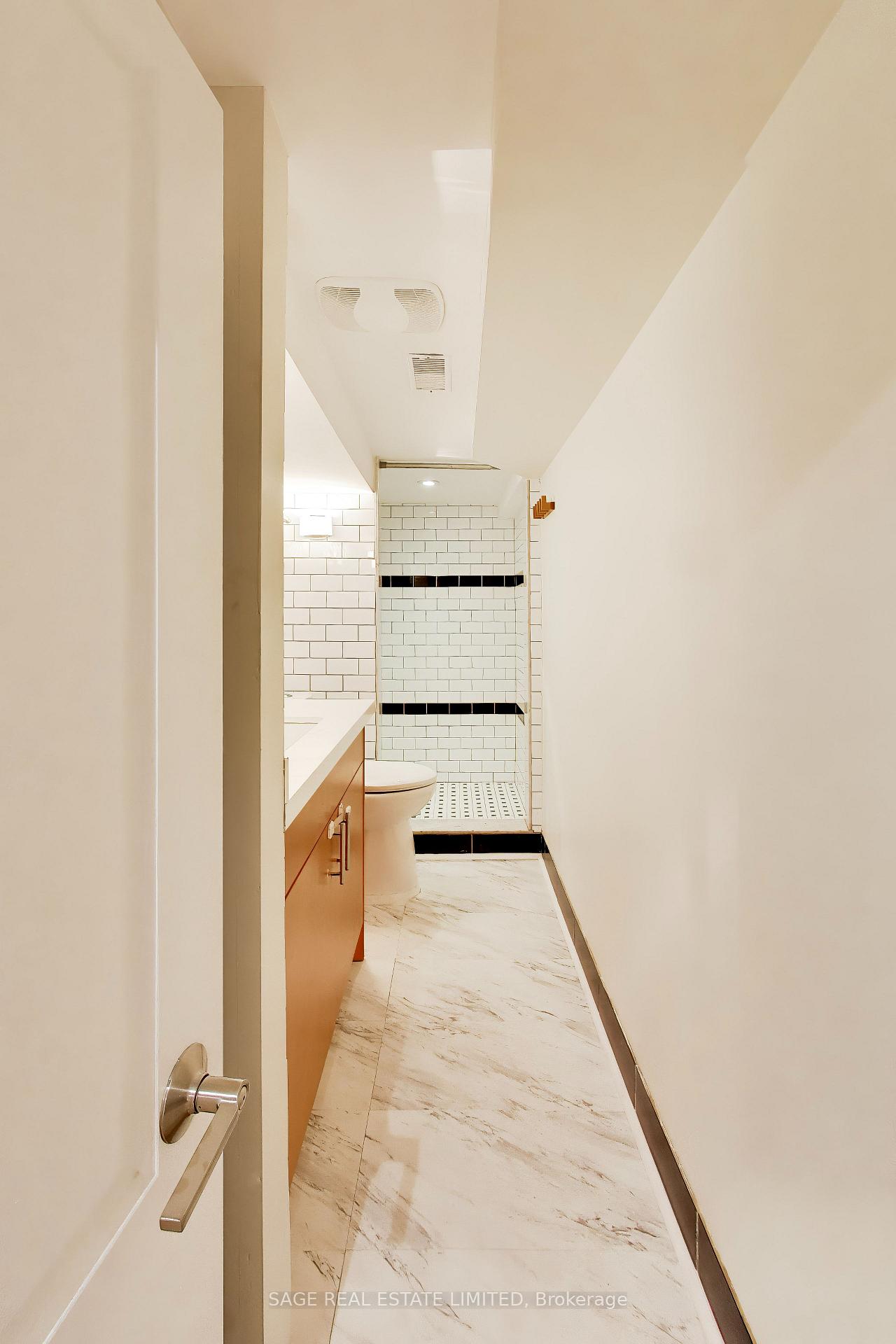 Photo 23 of Unit Main, 32 Castleton Avenue, Toronto, Rockcliffe-Smythe — HOMEH