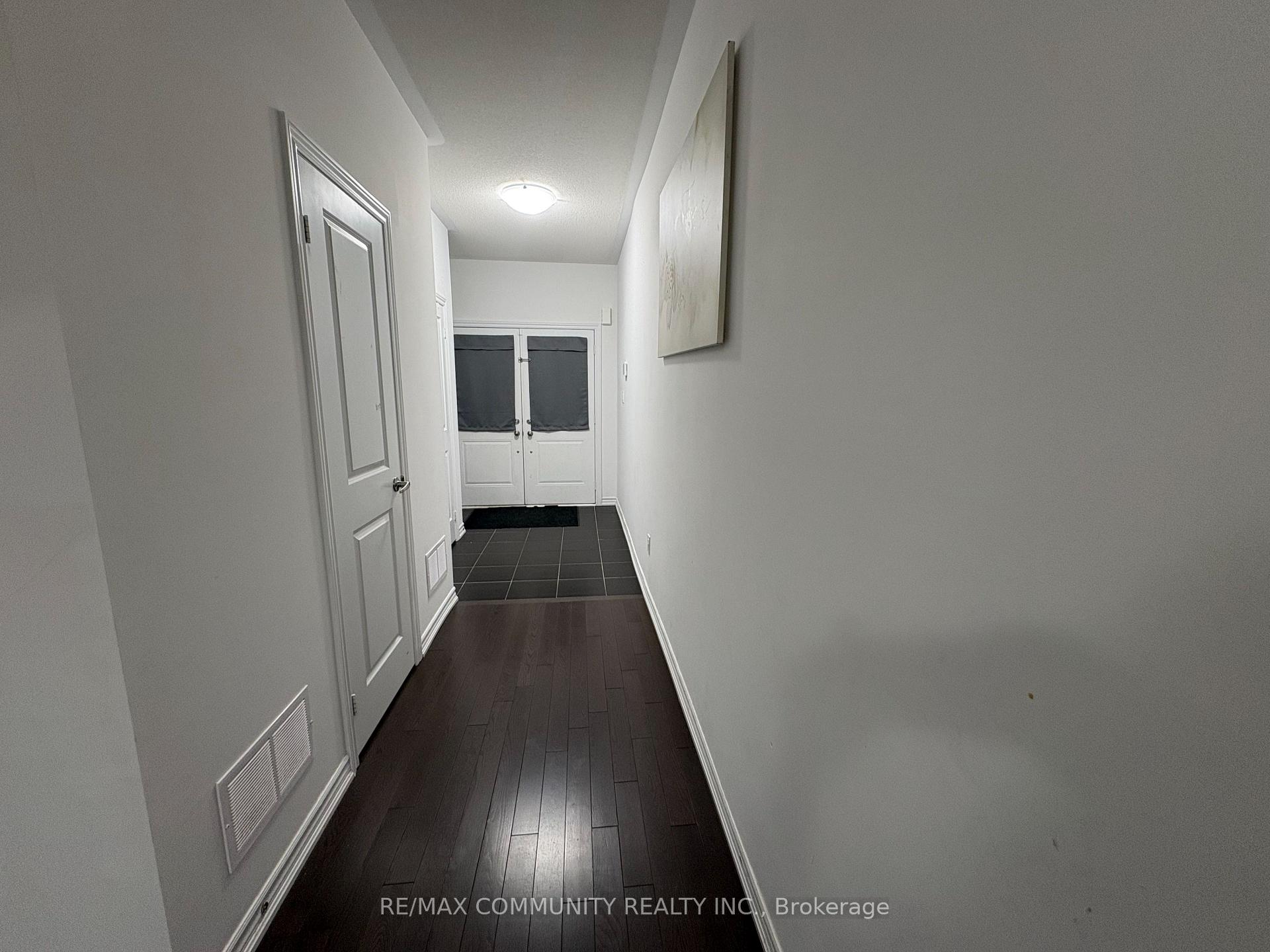 Photo 3 of 283 Ridley Crescent, Southgate — HOMEH