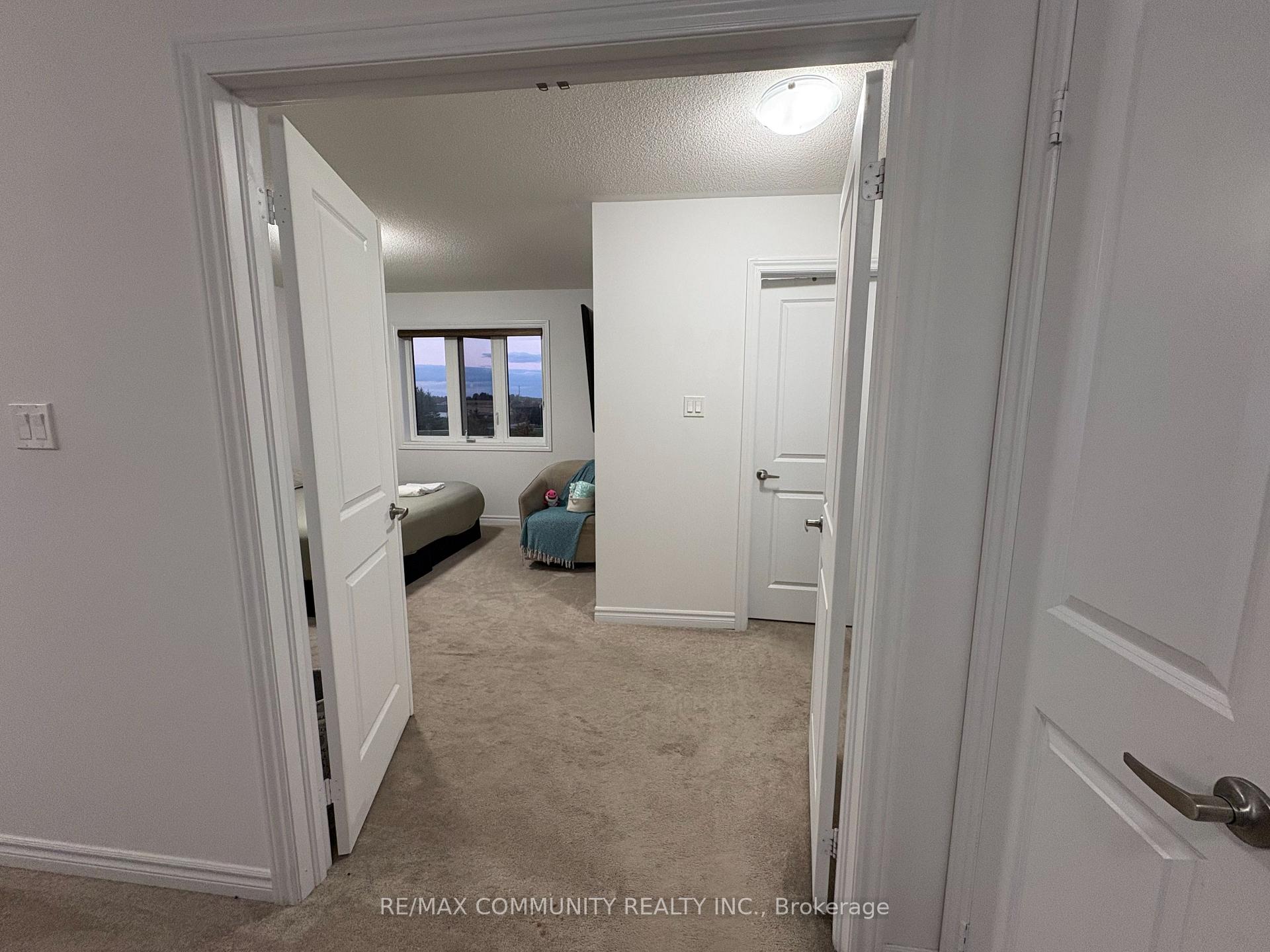 Photo 14 of 283 Ridley Crescent, Southgate — HOMEH