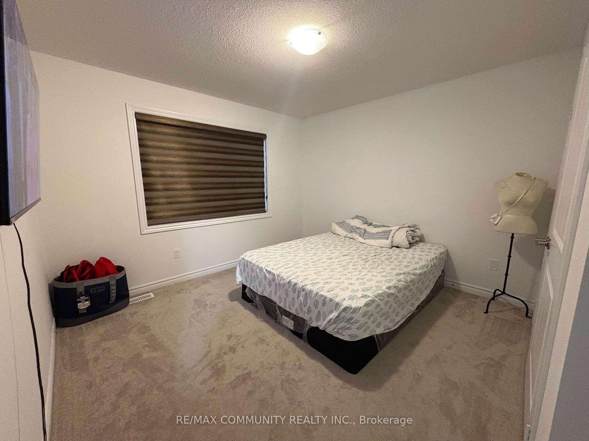 Photo 15 of 283 Ridley Crescent, Southgate — HOMEH