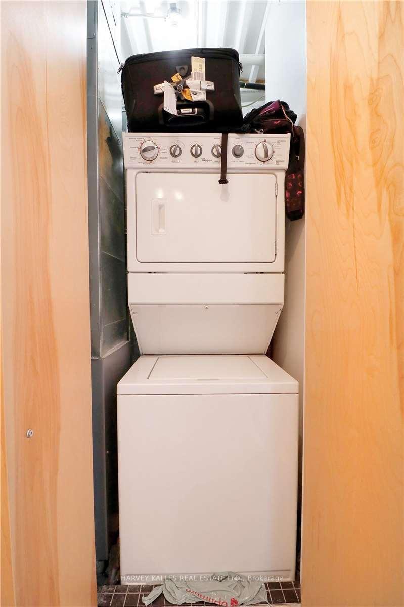 Photo 20 of Unit PH3A, 214 Bathurst Street, Toronto, Trinity-Bellwoods — HOMEH