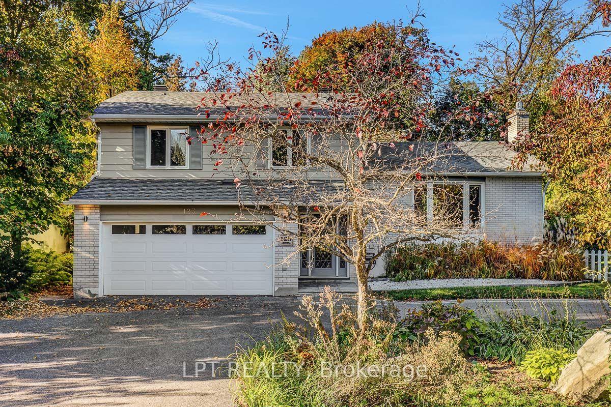 Photo 3 of 123 Dorothea Drive, Ottawa, Mooneys Bay/Revelstoke — HOMEH