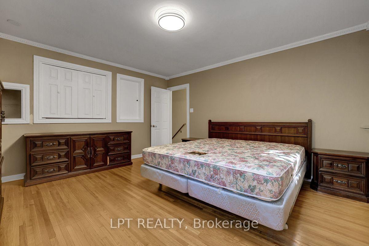 Photo 25 of 123 Dorothea Drive, Ottawa, Mooneys Bay/Revelstoke — HOMEH