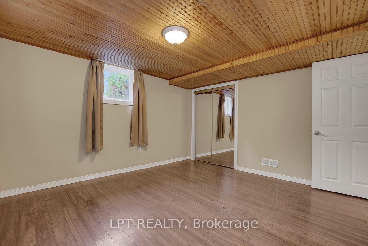 Photo 36 of 123 Dorothea Drive, Ottawa, Mooneys Bay/Revelstoke — HOMEH