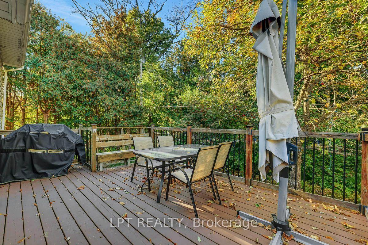 Photo 39 of 123 Dorothea Drive, Ottawa, Mooneys Bay/Revelstoke — HOMEH