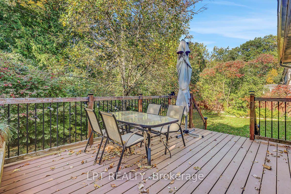 Photo 40 of 123 Dorothea Drive, Ottawa, Mooneys Bay/Revelstoke — HOMEH