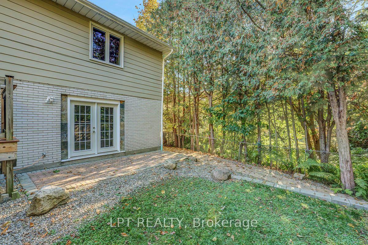 Photo 45 of 123 Dorothea Drive, Ottawa, Mooneys Bay/Revelstoke — HOMEH