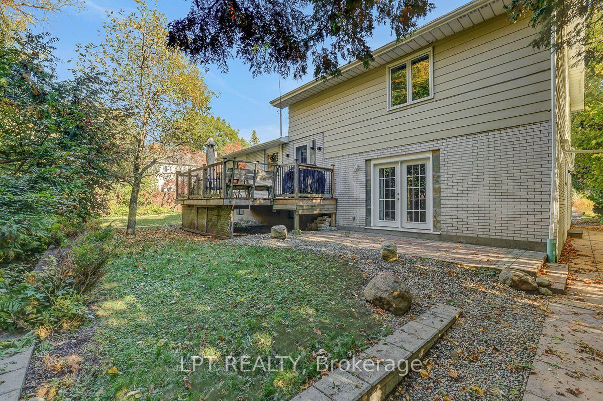 Photo 46 of 123 Dorothea Drive, Ottawa, Mooneys Bay/Revelstoke — HOMEH