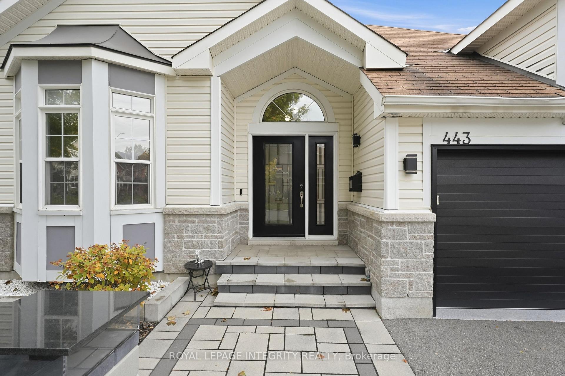 Photo 3 of 443 Landswood Way, Ottawa, Stittsville (South) — HOMEH