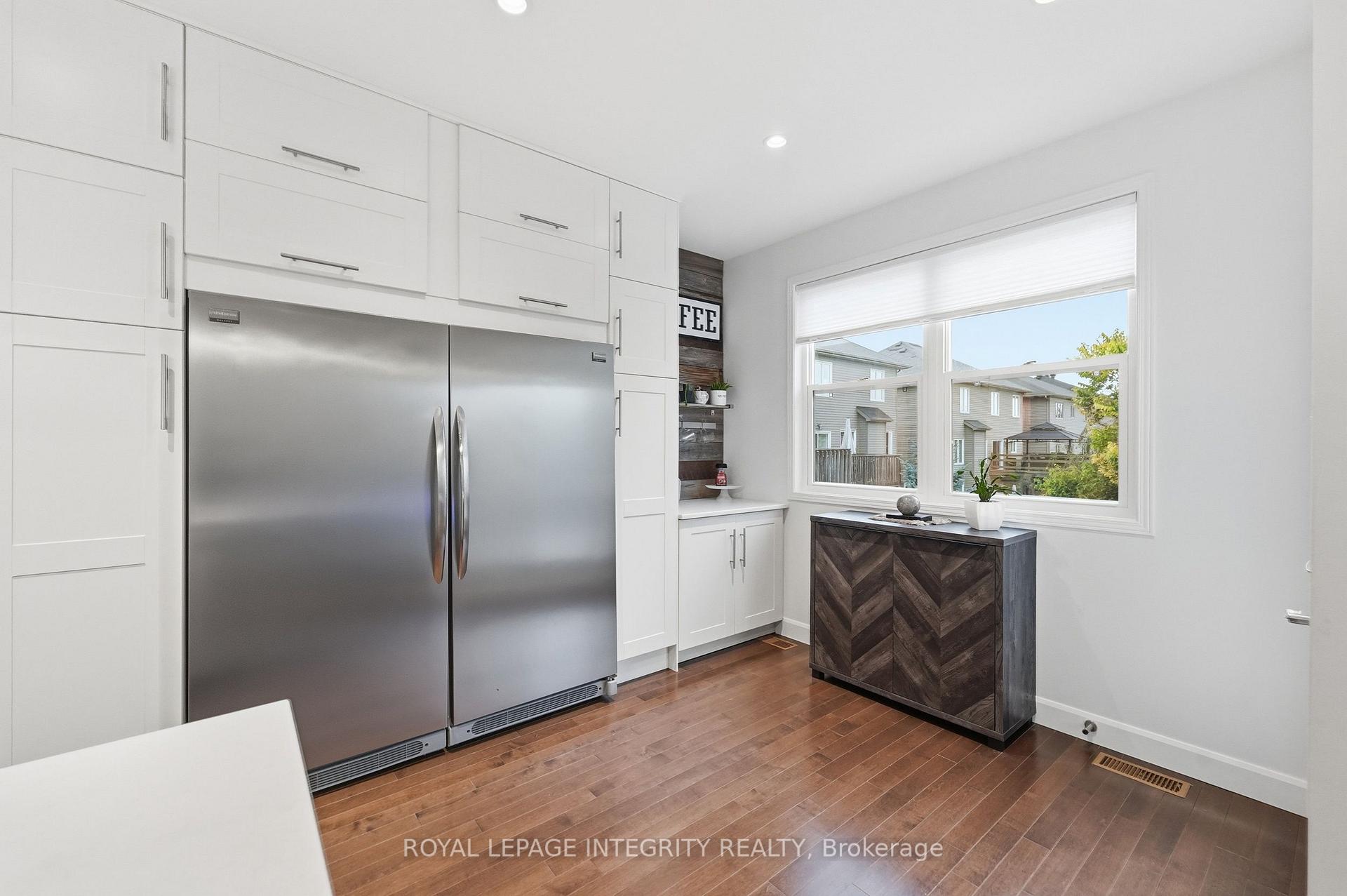 Photo 10 of 443 Landswood Way, Ottawa, Stittsville (South) — HOMEH
