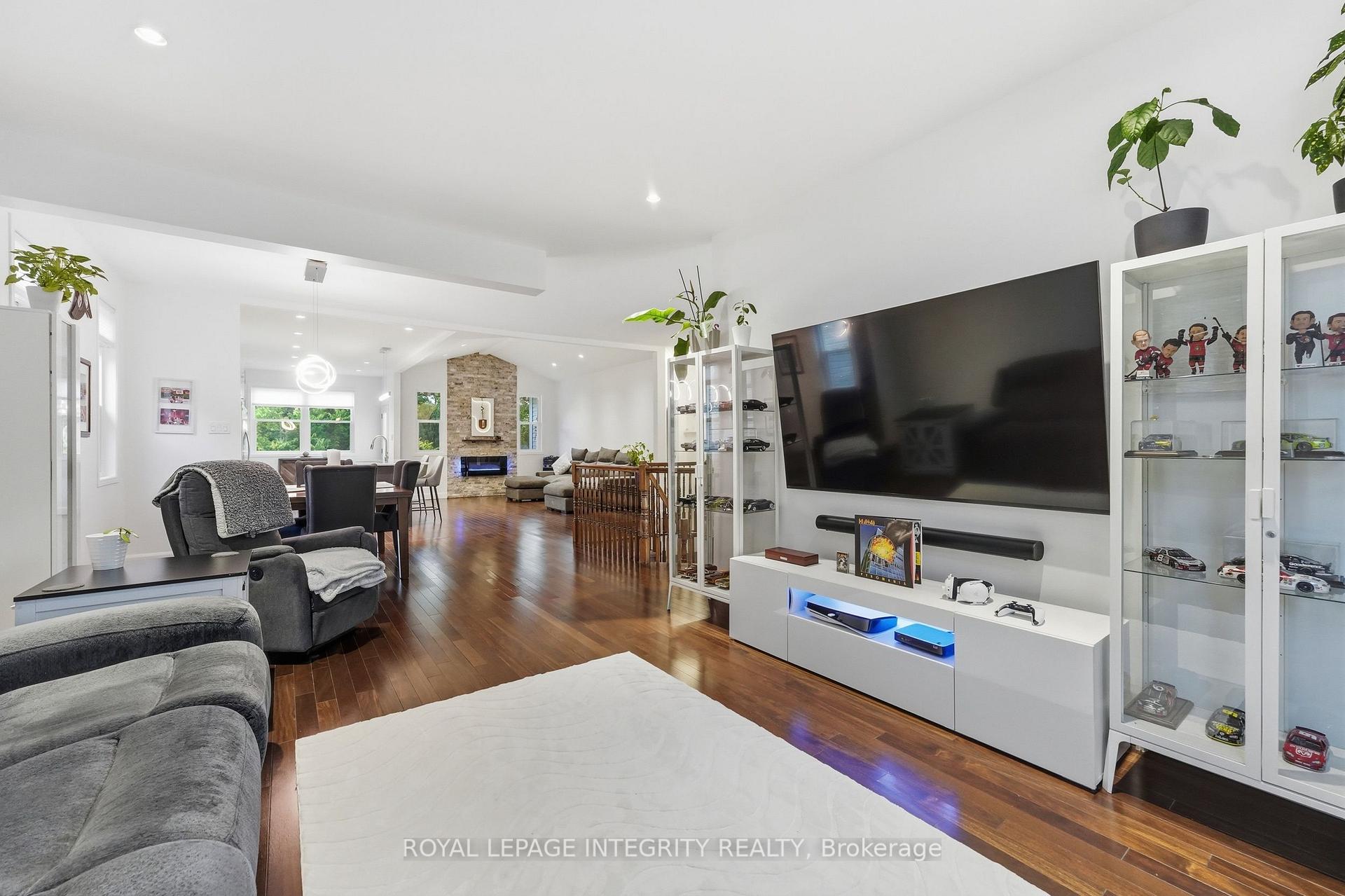 Photo 14 of 443 Landswood Way, Ottawa, Stittsville (South) — HOMEH