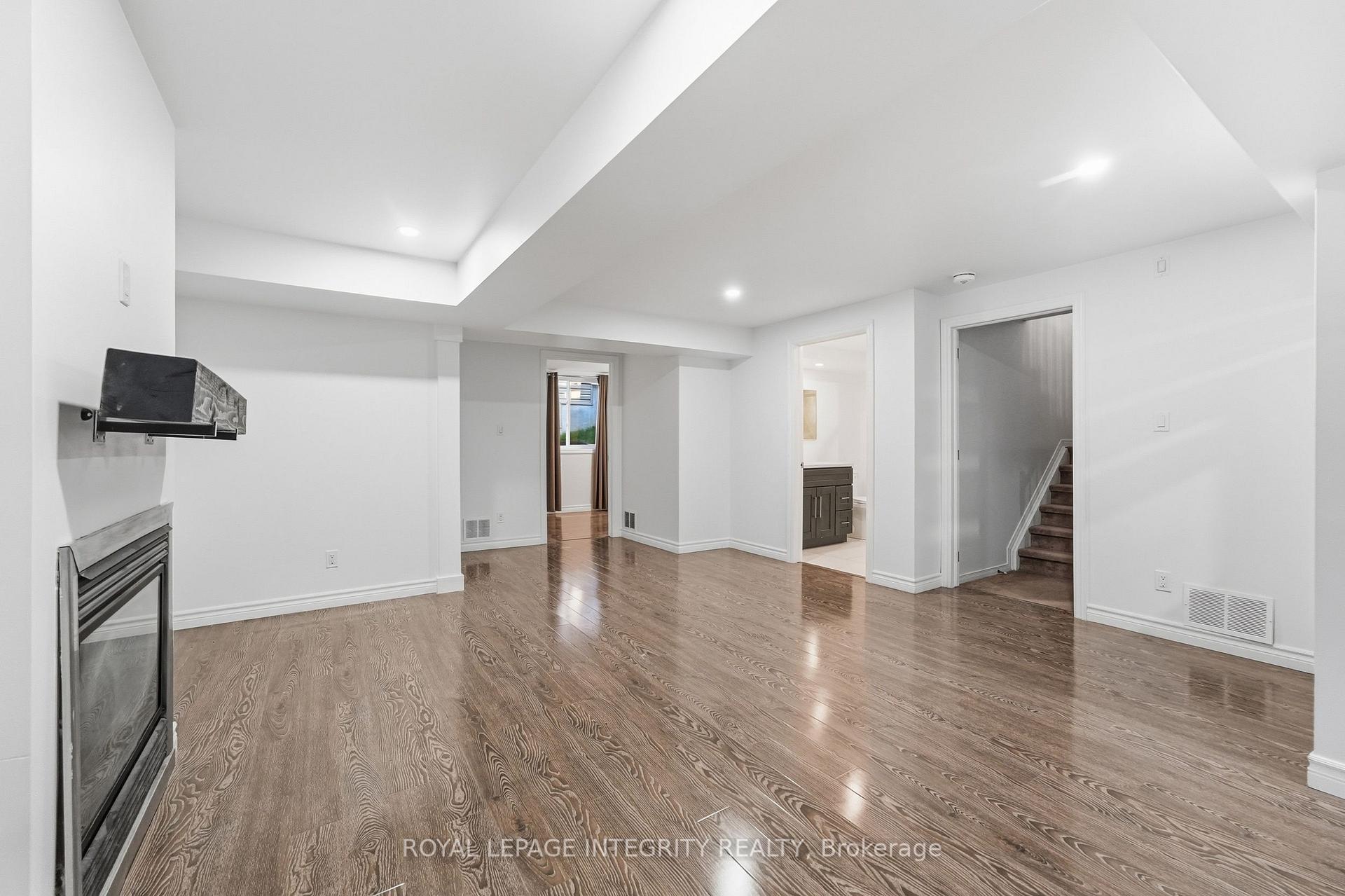 Photo 22 of 443 Landswood Way, Ottawa, Stittsville (South) — HOMEH