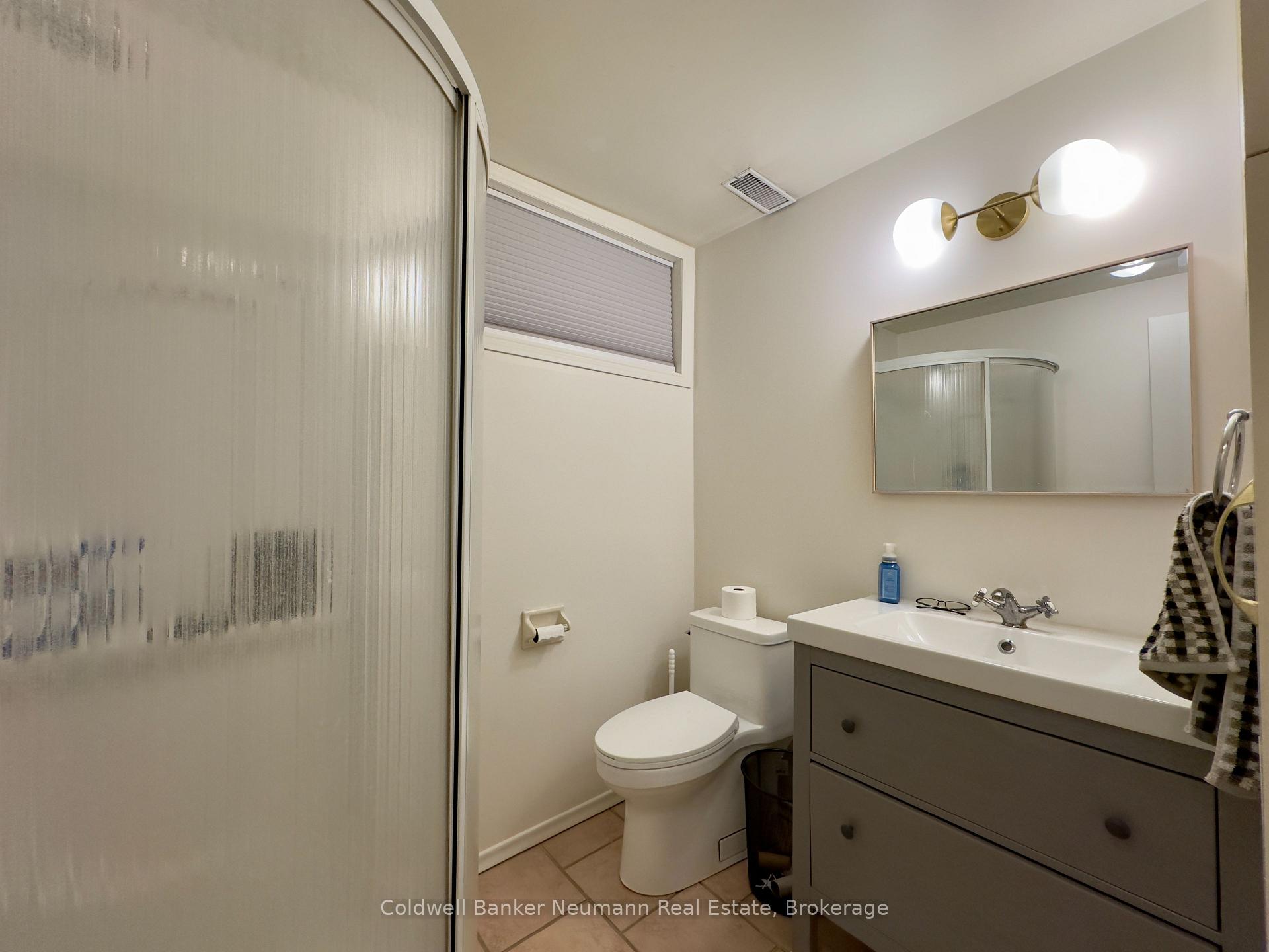 Photo 10 of Unit LOWER, 52 Renfield Street, Guelph, General Hospital — HOMEH