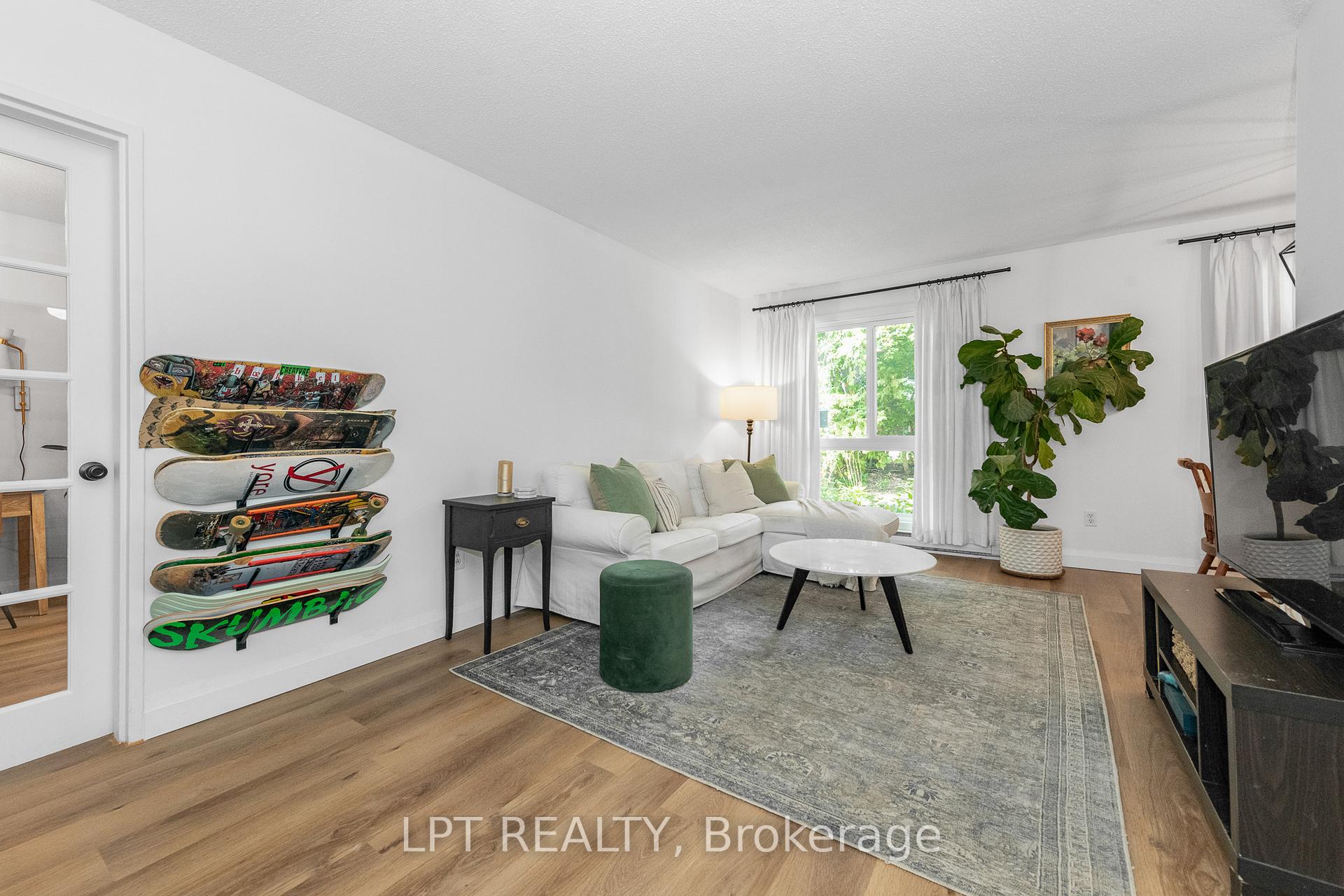 Photo 7 of Unit 7J, 2080 Ogilvie Road, Ottawa, Beacon Hill South — HOMEH