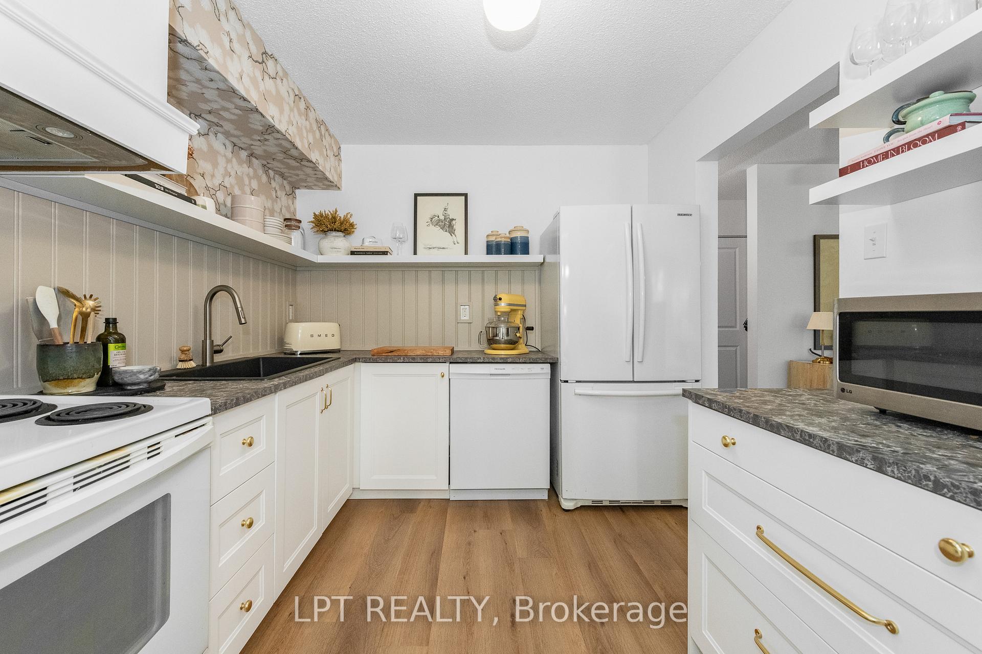 Photo 14 of Unit 7J, 2080 Ogilvie Road, Ottawa, Beacon Hill South — HOMEH