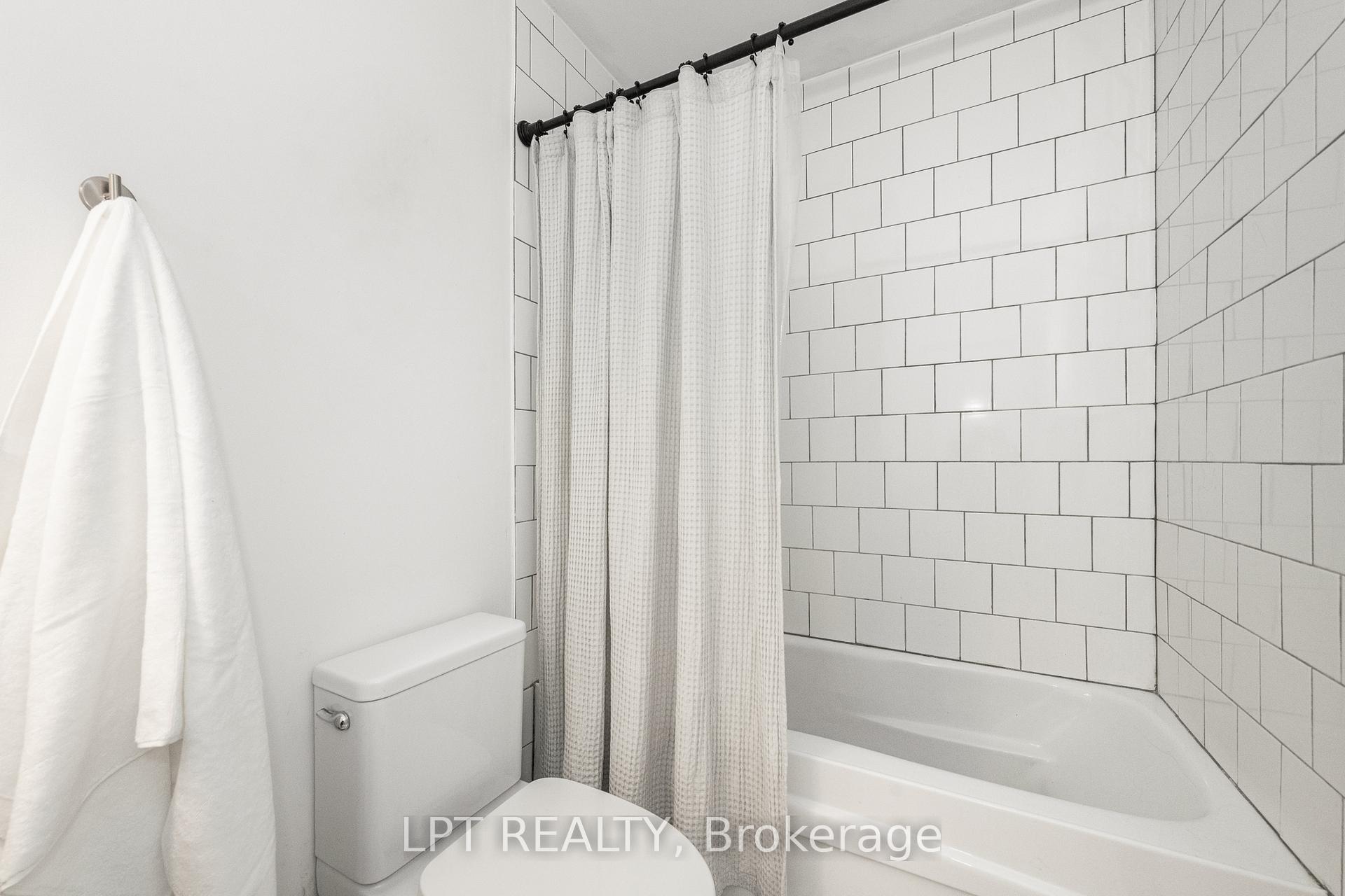 Photo 28 of Unit 7J, 2080 Ogilvie Road, Ottawa, Beacon Hill South — HOMEH