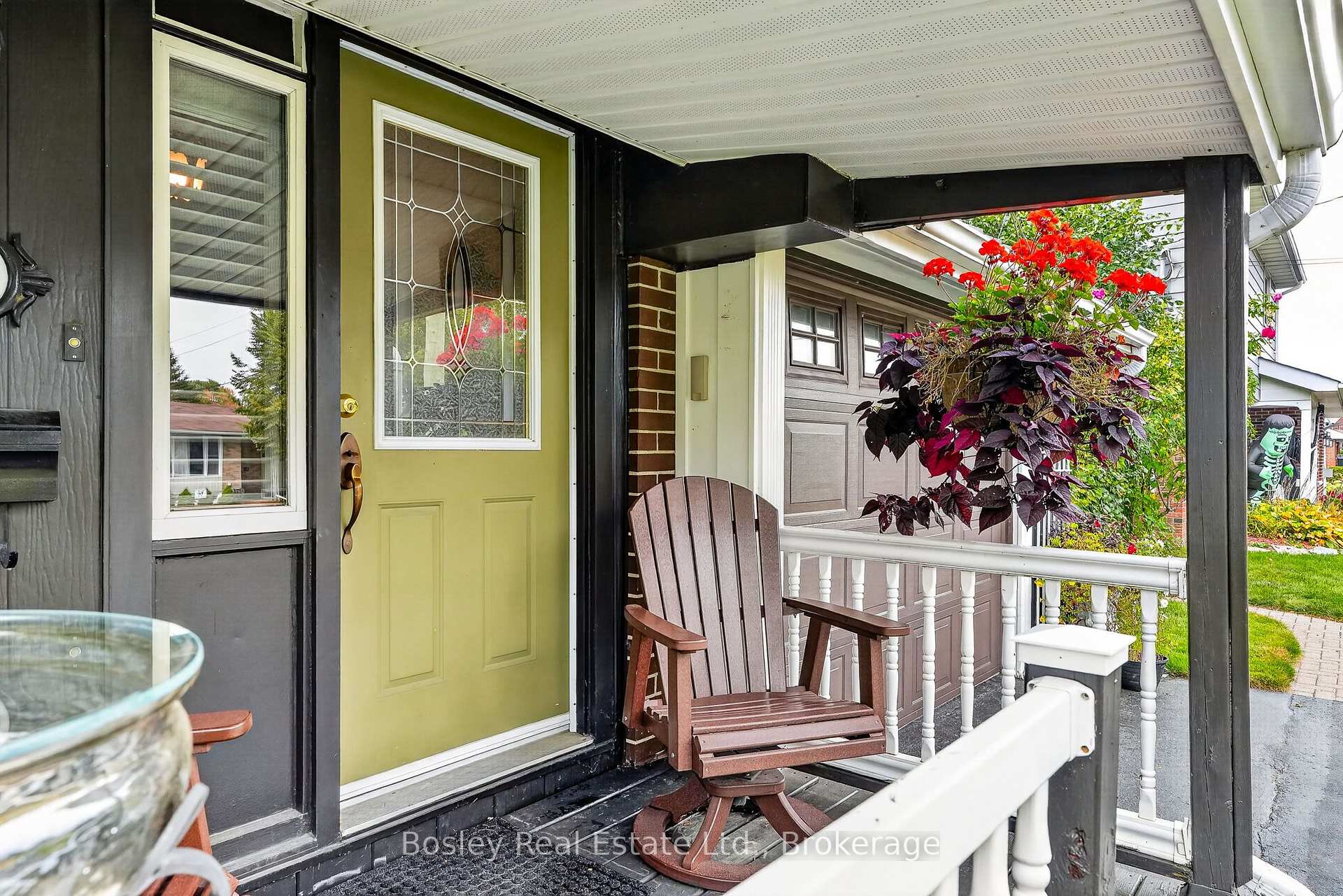 Photo 5 of 42 Trefusis Street, Port Hope — HOMEH