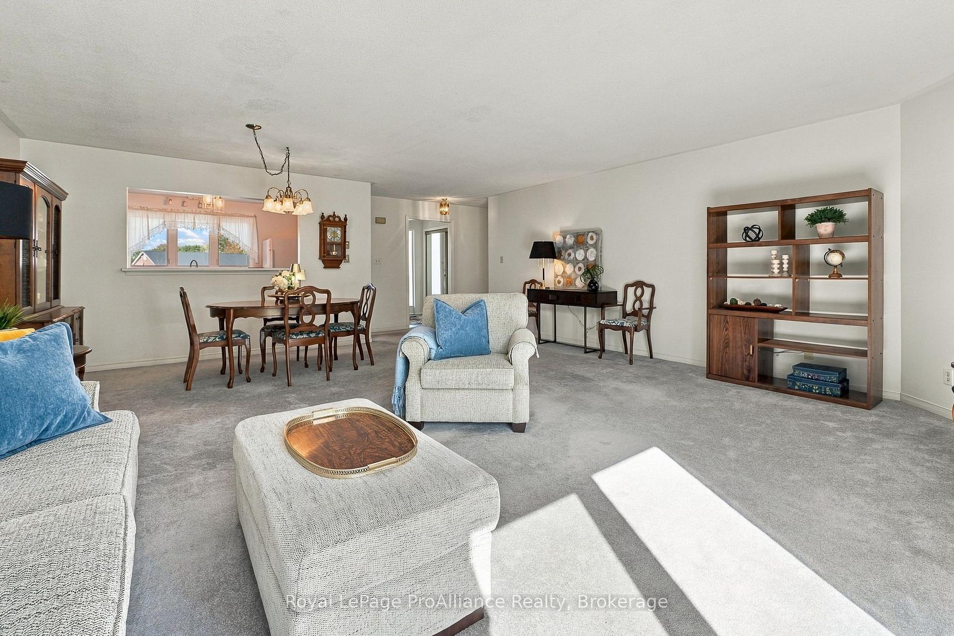 Photo 2 of Unit 10, 179 Herchimer Avenue, Belleville, Belleville Ward — HOMEH