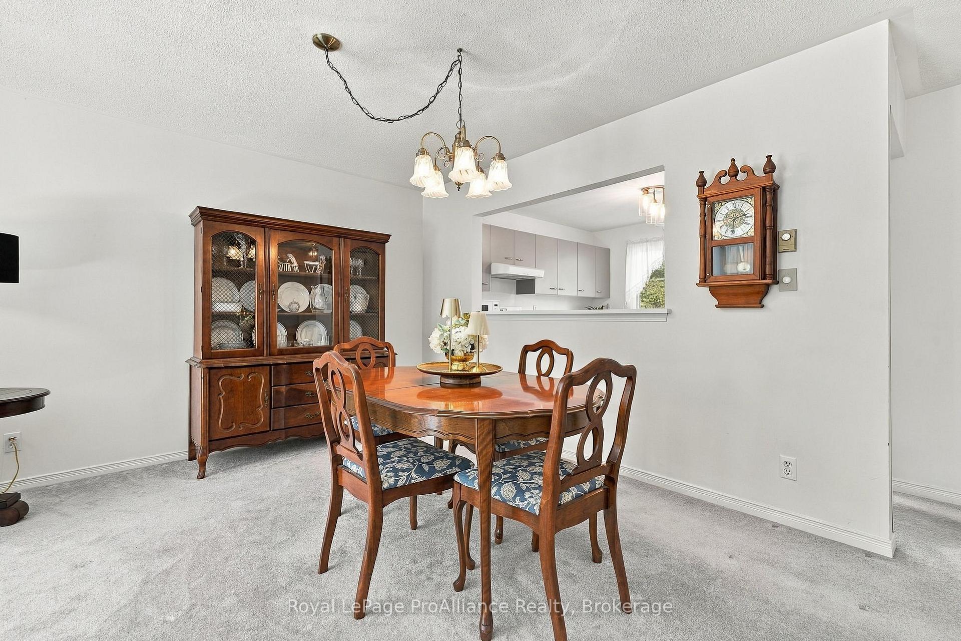 Photo 12 of Unit 10, 179 Herchimer Avenue, Belleville, Belleville Ward — HOMEH