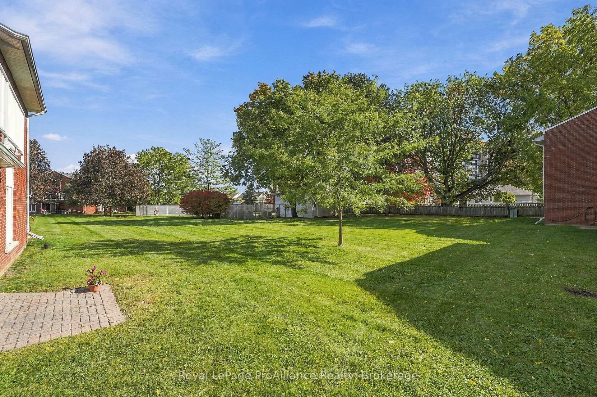Photo 25 of Unit 10, 179 Herchimer Avenue, Belleville, Belleville Ward — HOMEH