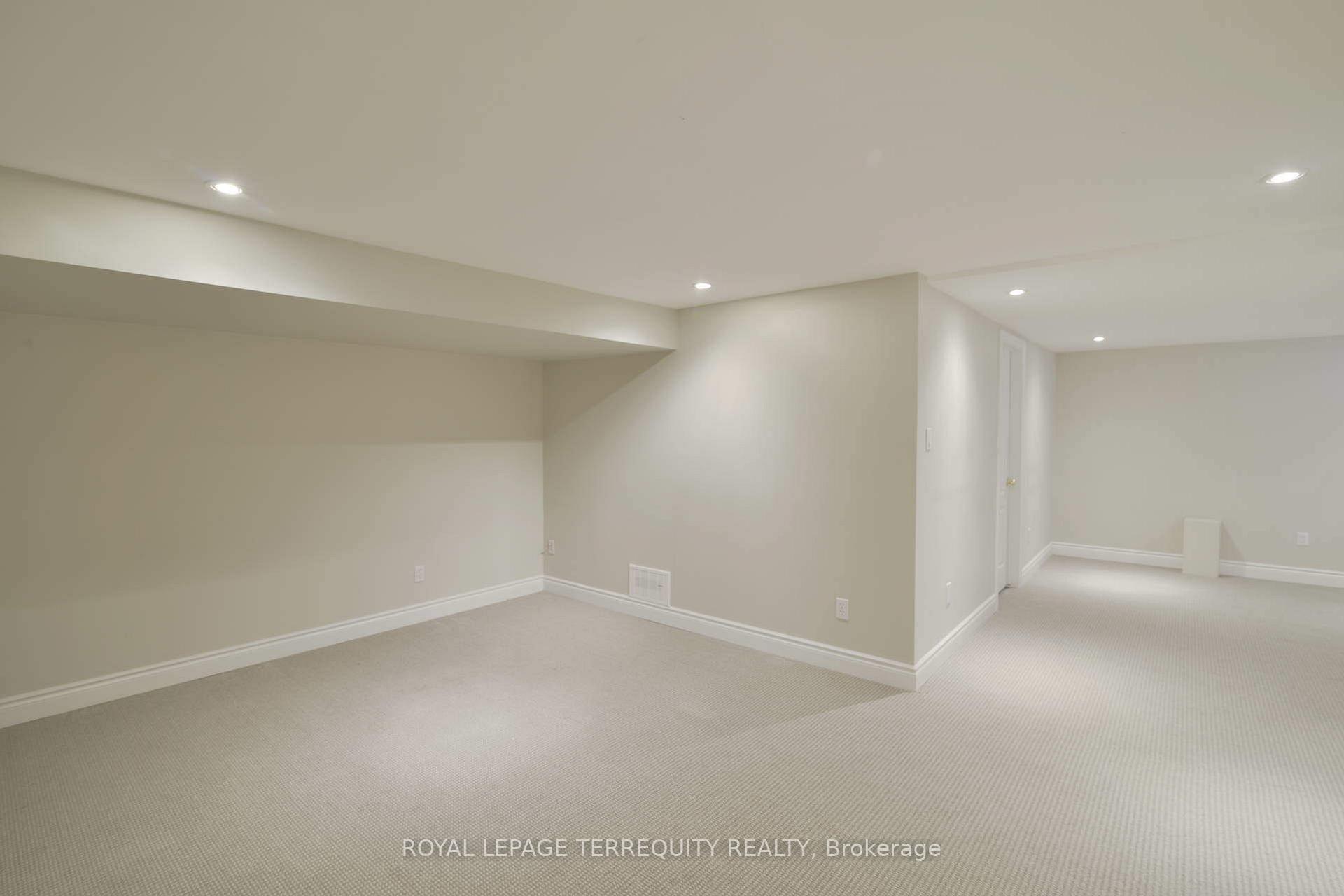 Photo 16 of Unit 56, 1489 Heritage Way, Oakville, Glen Abbey — HOMEH